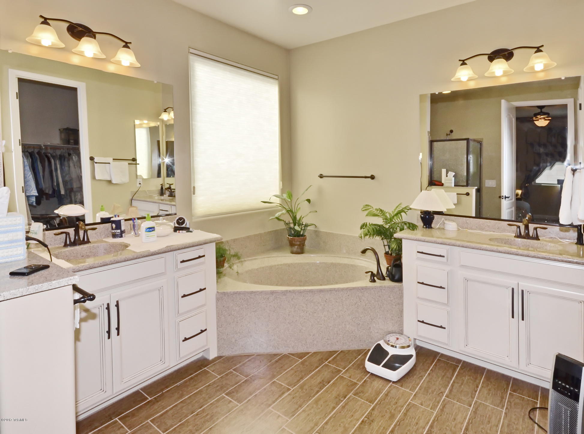 Rancho De Plata SQ20132830156 - Residential