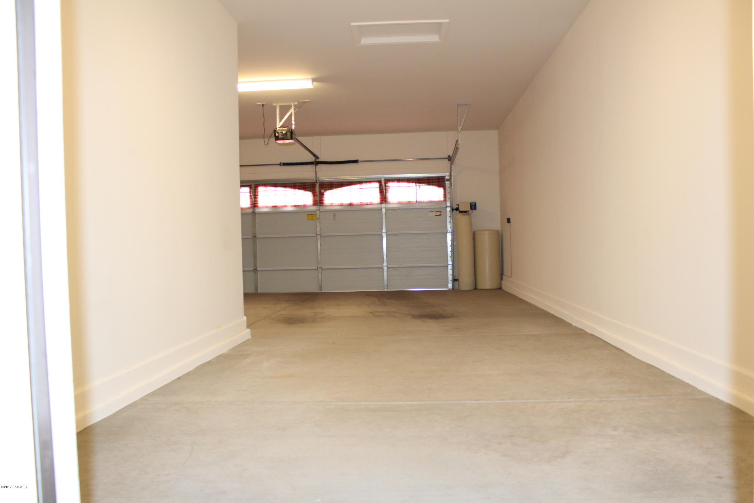 Rancho De Plata SQ20132830156 - Residential