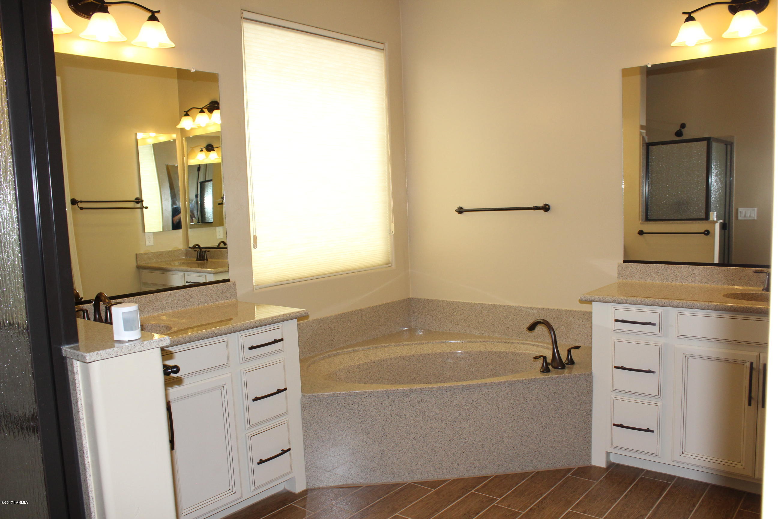 Rancho De Plata SQ20132830156 - Residential