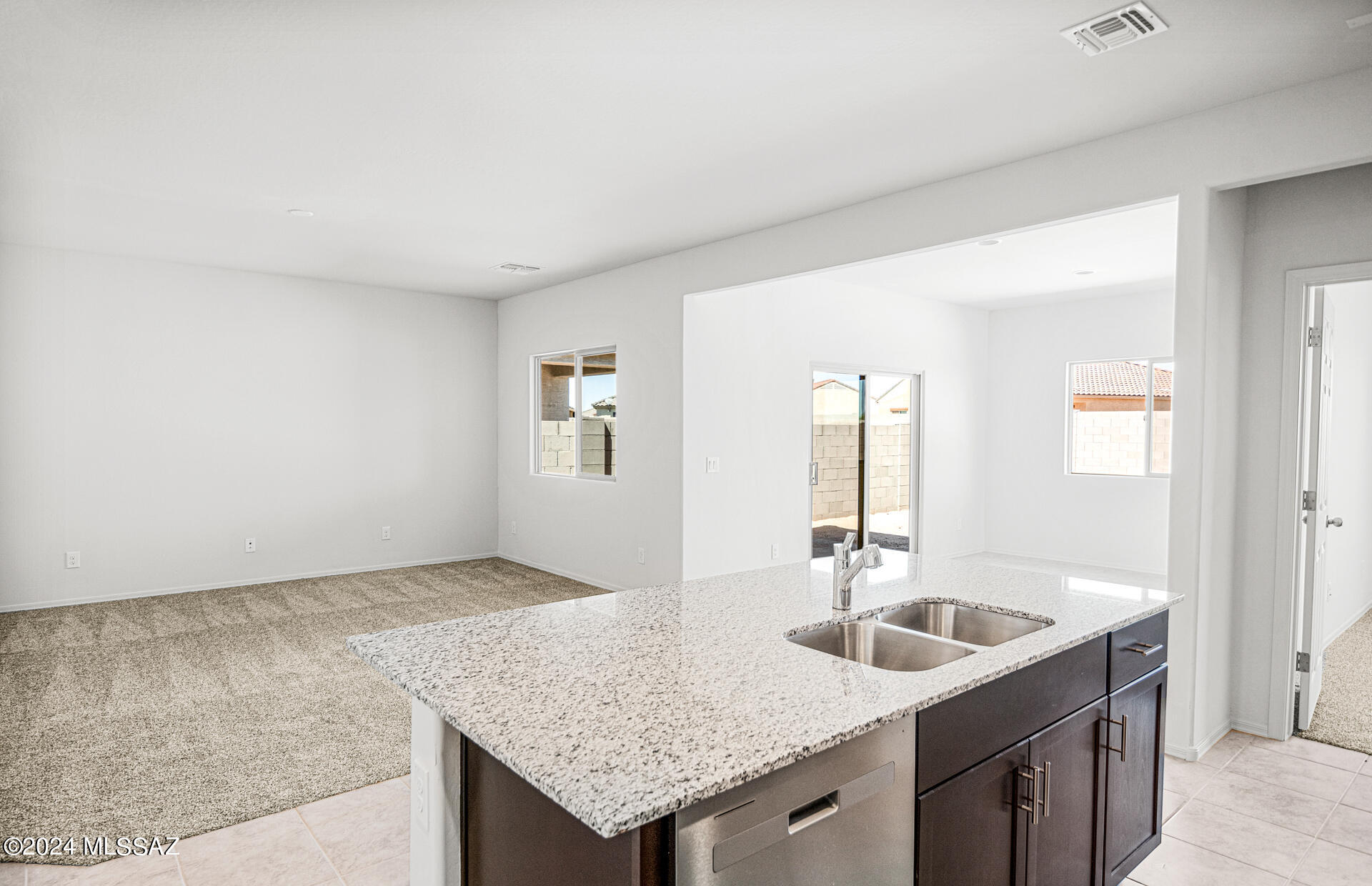 La Estancia De Tucson SQ20182610609 - Residential