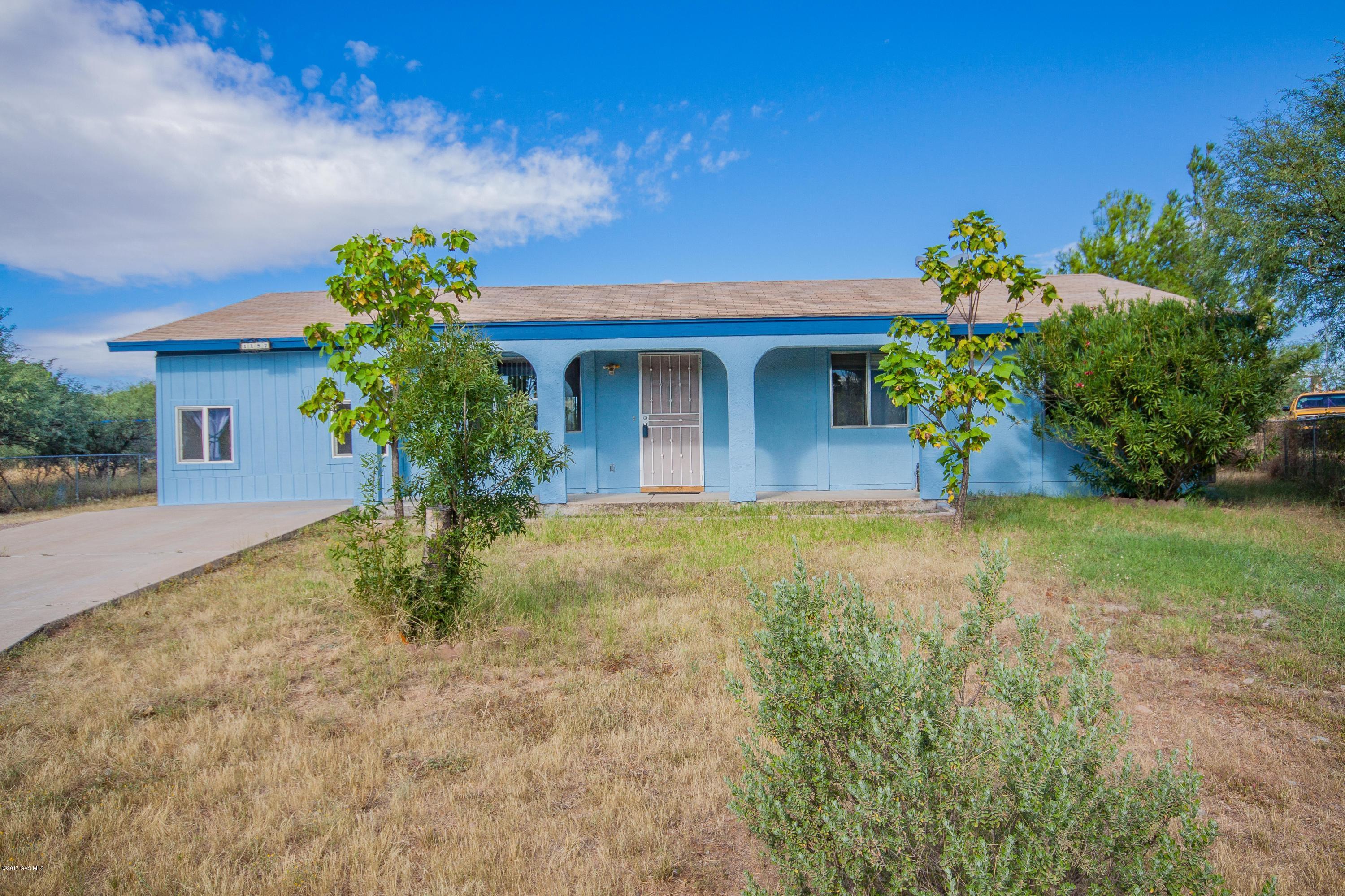 On a quiet cul-de-sac with chain link fencing, this charming 3 bedroom home is move in ready! This 1126 square foot home has 3 bedrooms, wood and tile floors and is ready for your personal touch. Close to the fitness center, freeway and schools. Please call today for more information and to schedule your showing!