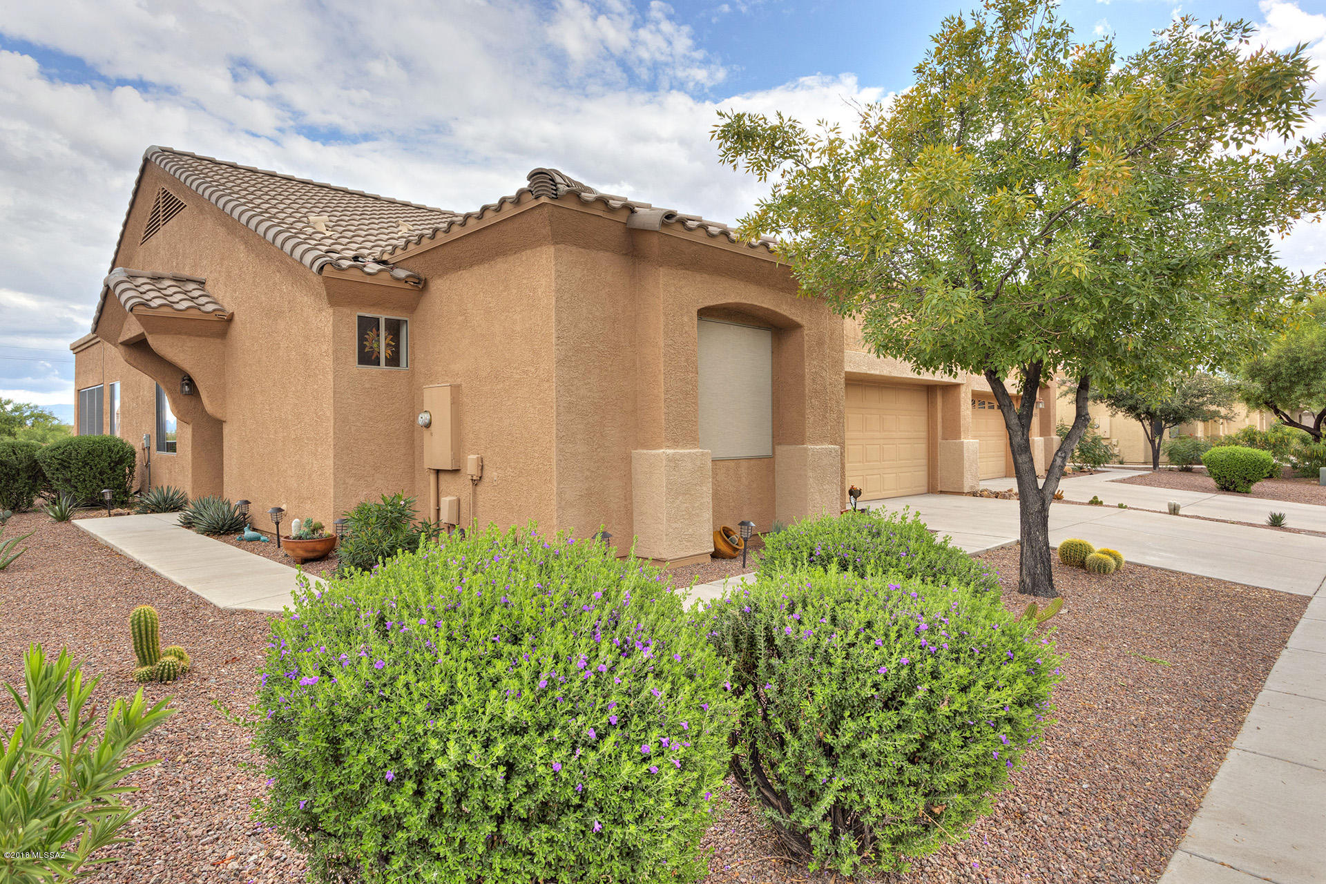 Las Campanas Village (1-111) - Residential