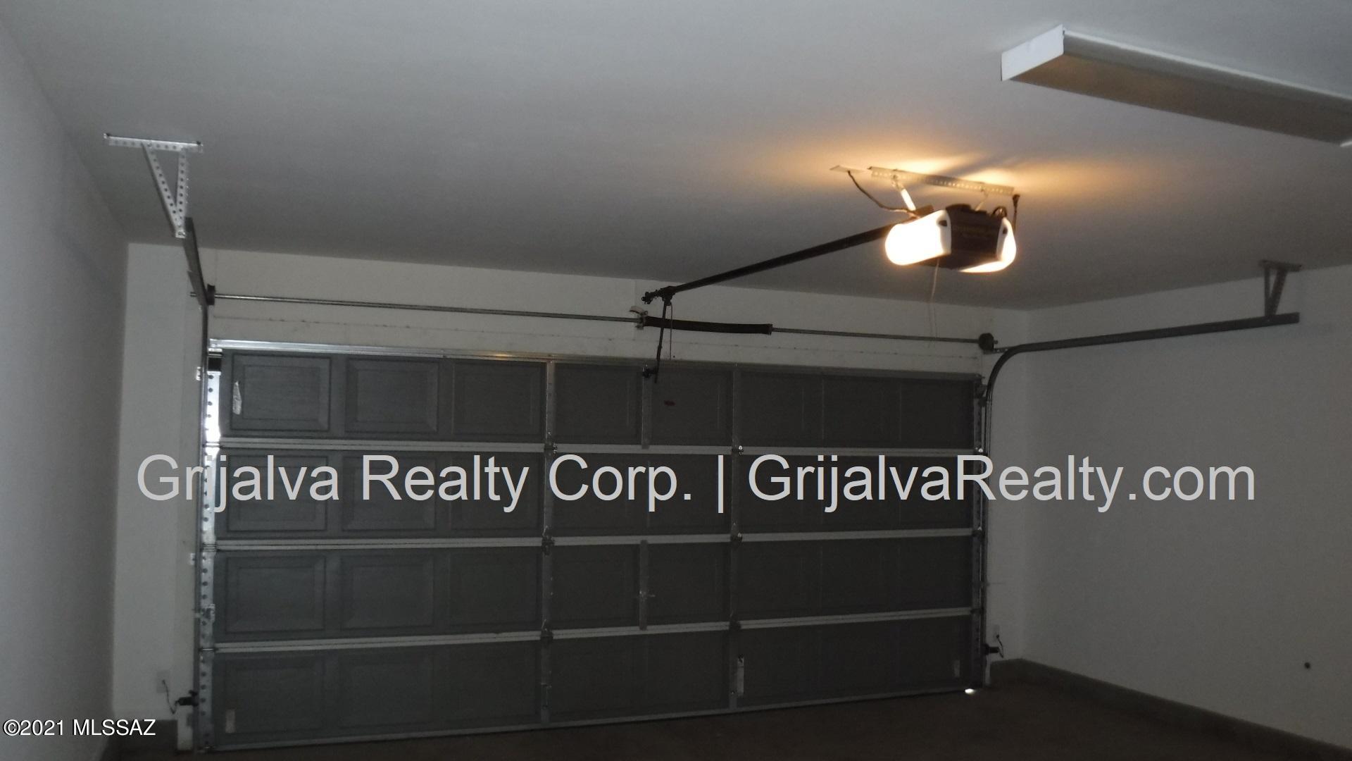 Los Arroyos Resub - Residential Lease