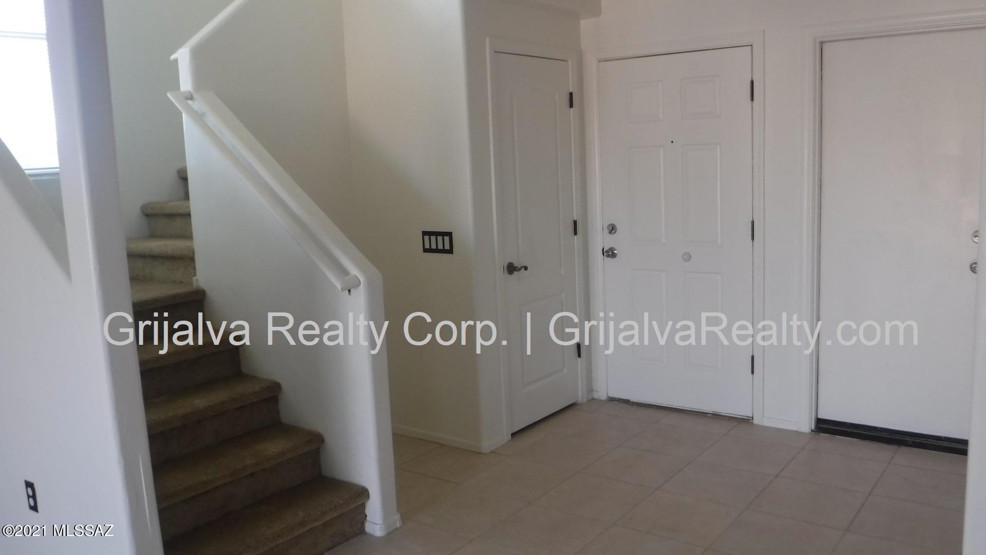 Los Arroyos Resub - Residential Lease