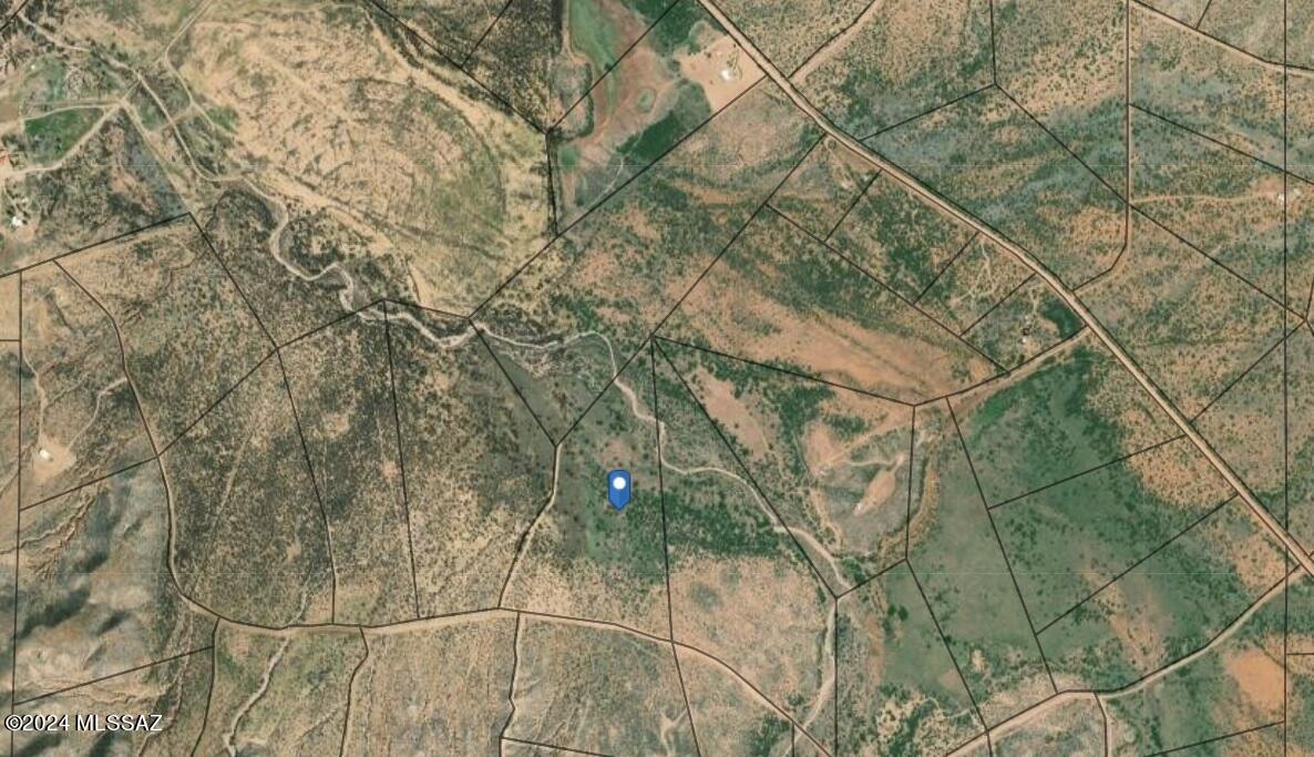 An amazing ranch for an amazing price!! Get away from the crowds!  Owner willing to carry - This will not last!