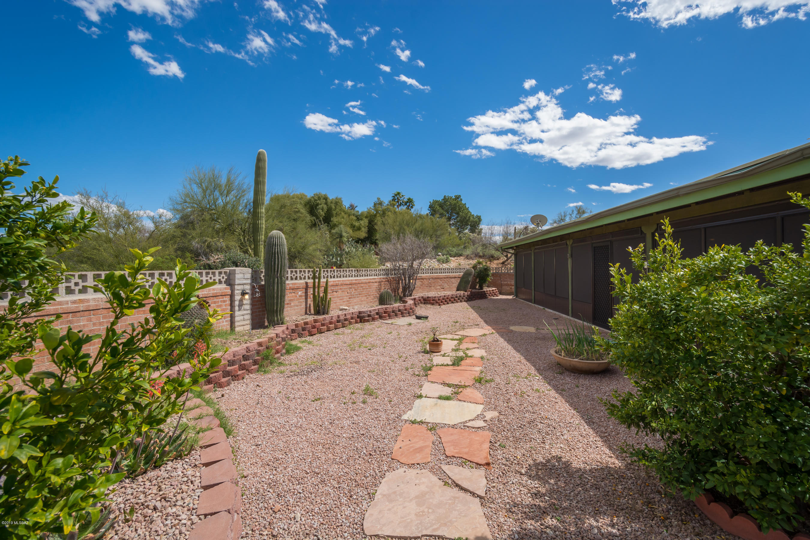 Catalina Foothills Estates NO. 7 - Residential