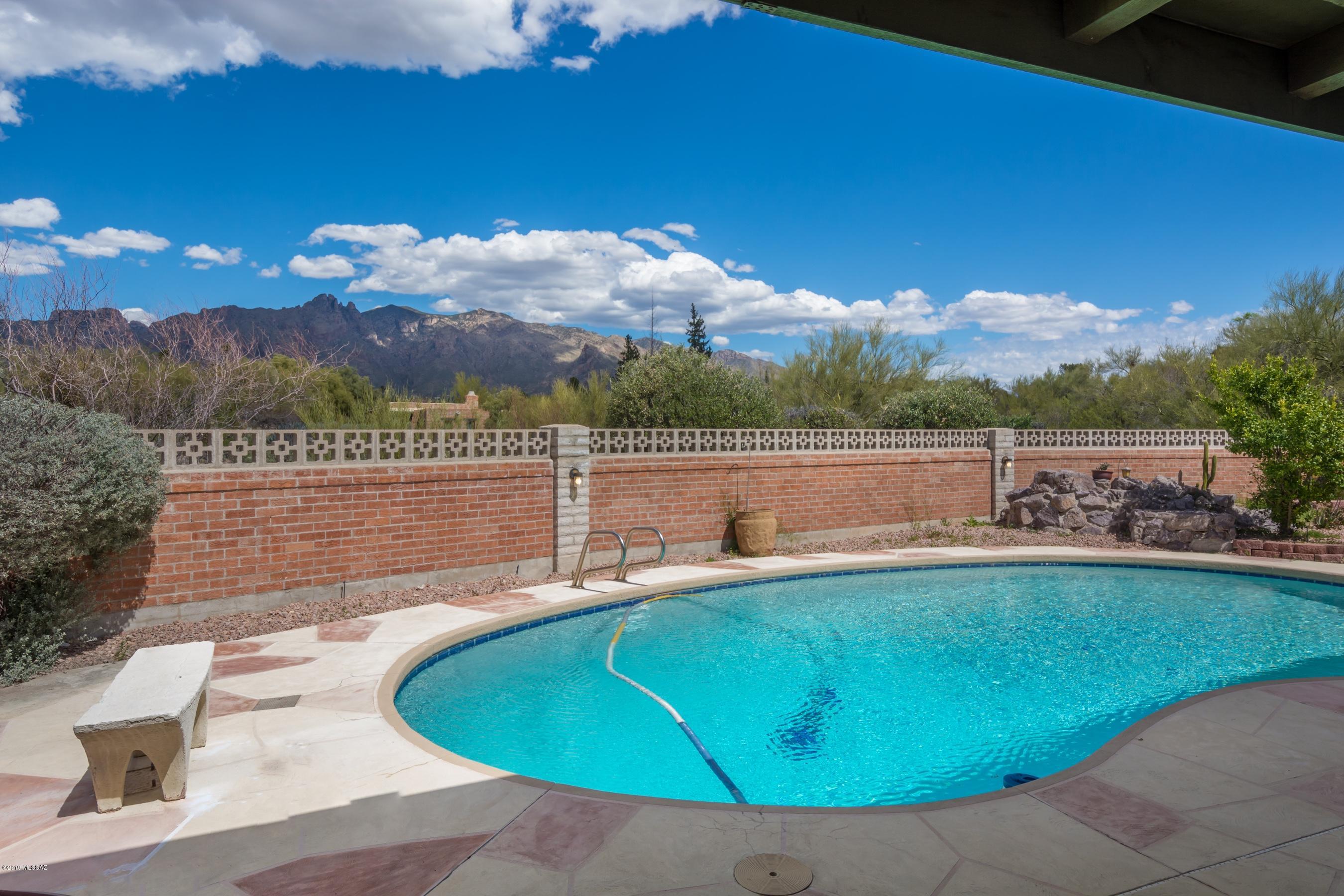 Catalina Foothills Estates NO. 7 - Residential