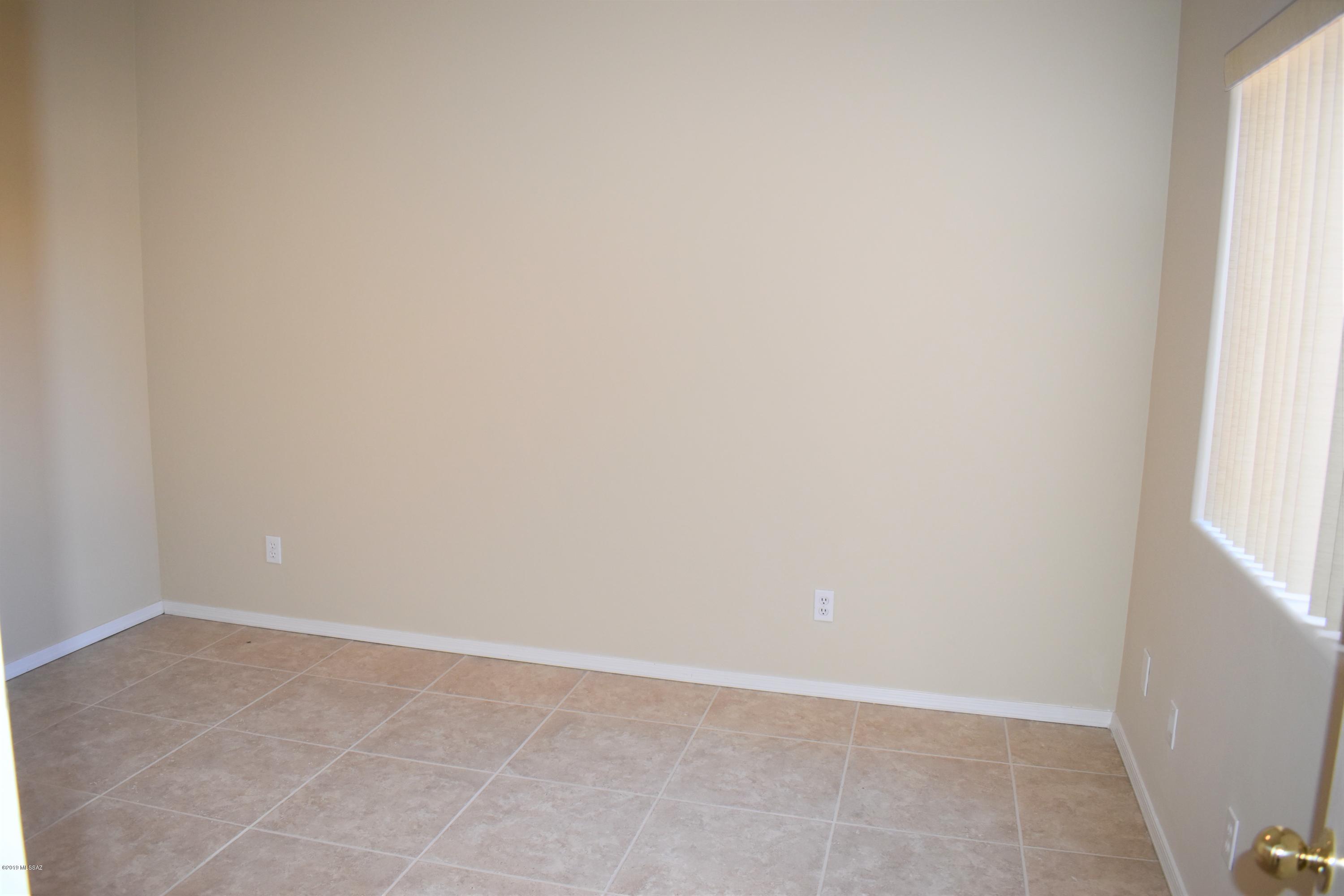 Valle Del Oro Townhomes (1-90) - Residential