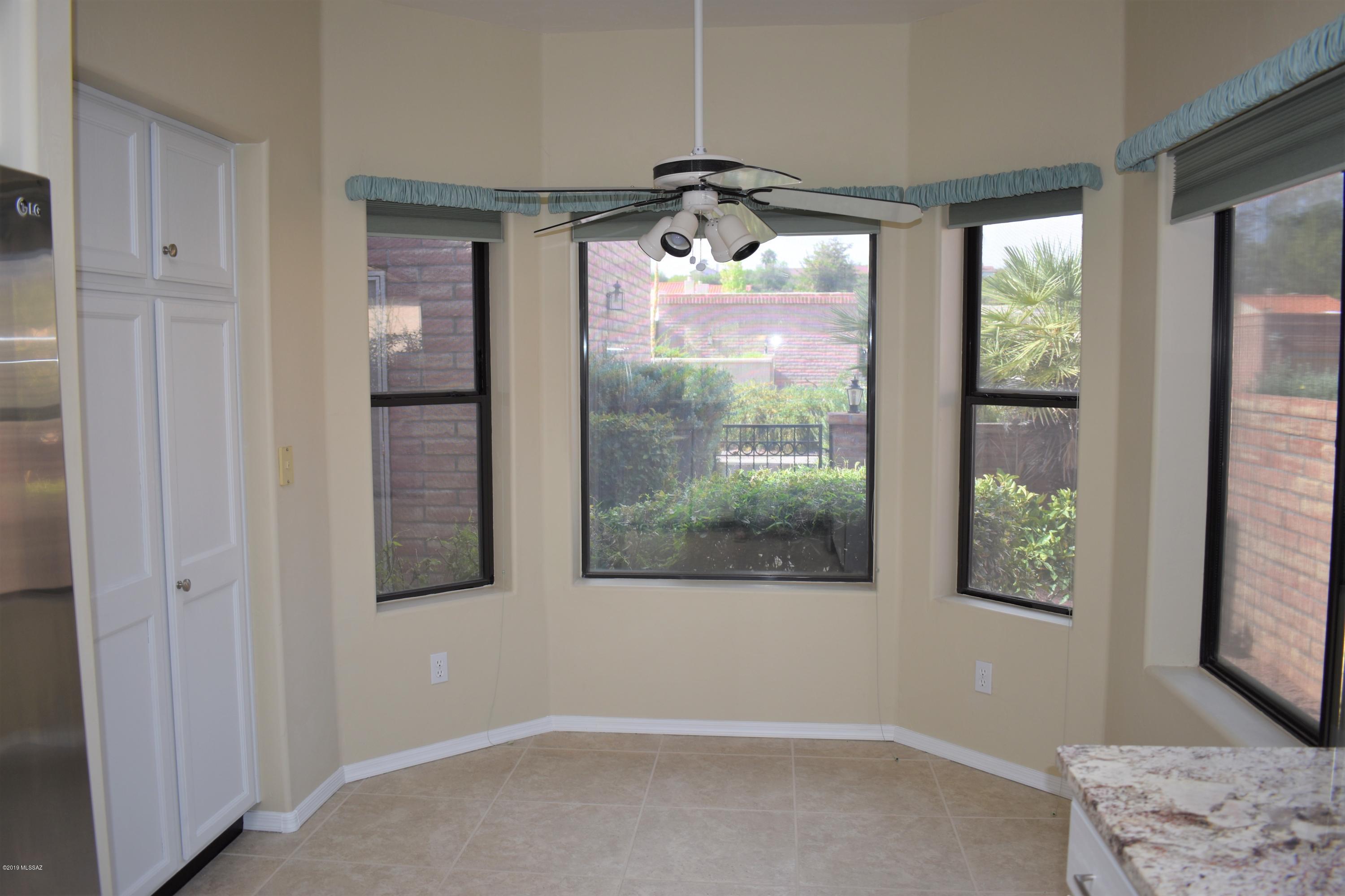 Valle Del Oro Townhomes (1-90) - Residential