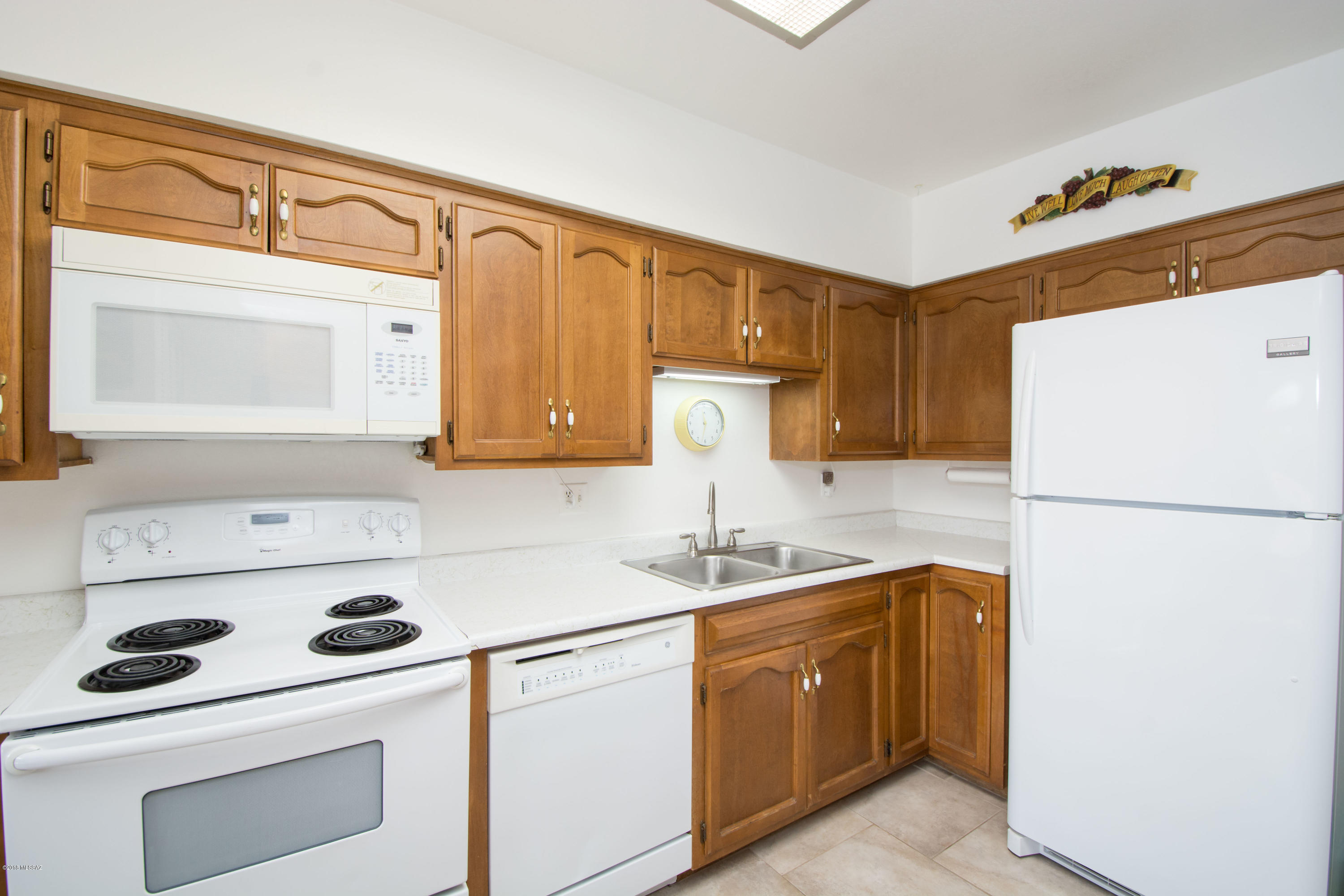 Pueblo Villas East (1-36) - Residential