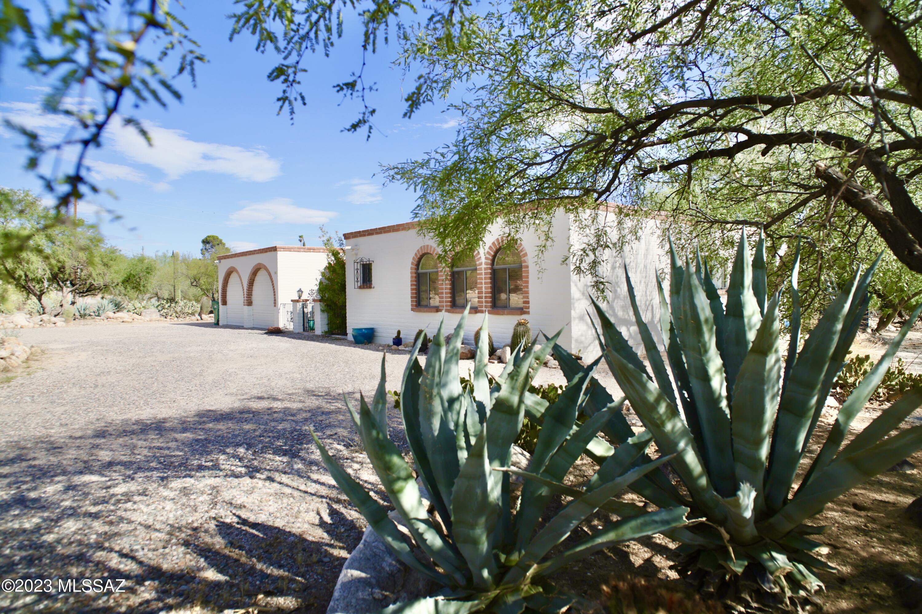 Las Brisas Estates NO. 2 (2, 5-15, 32 & 33) - Residential Lease