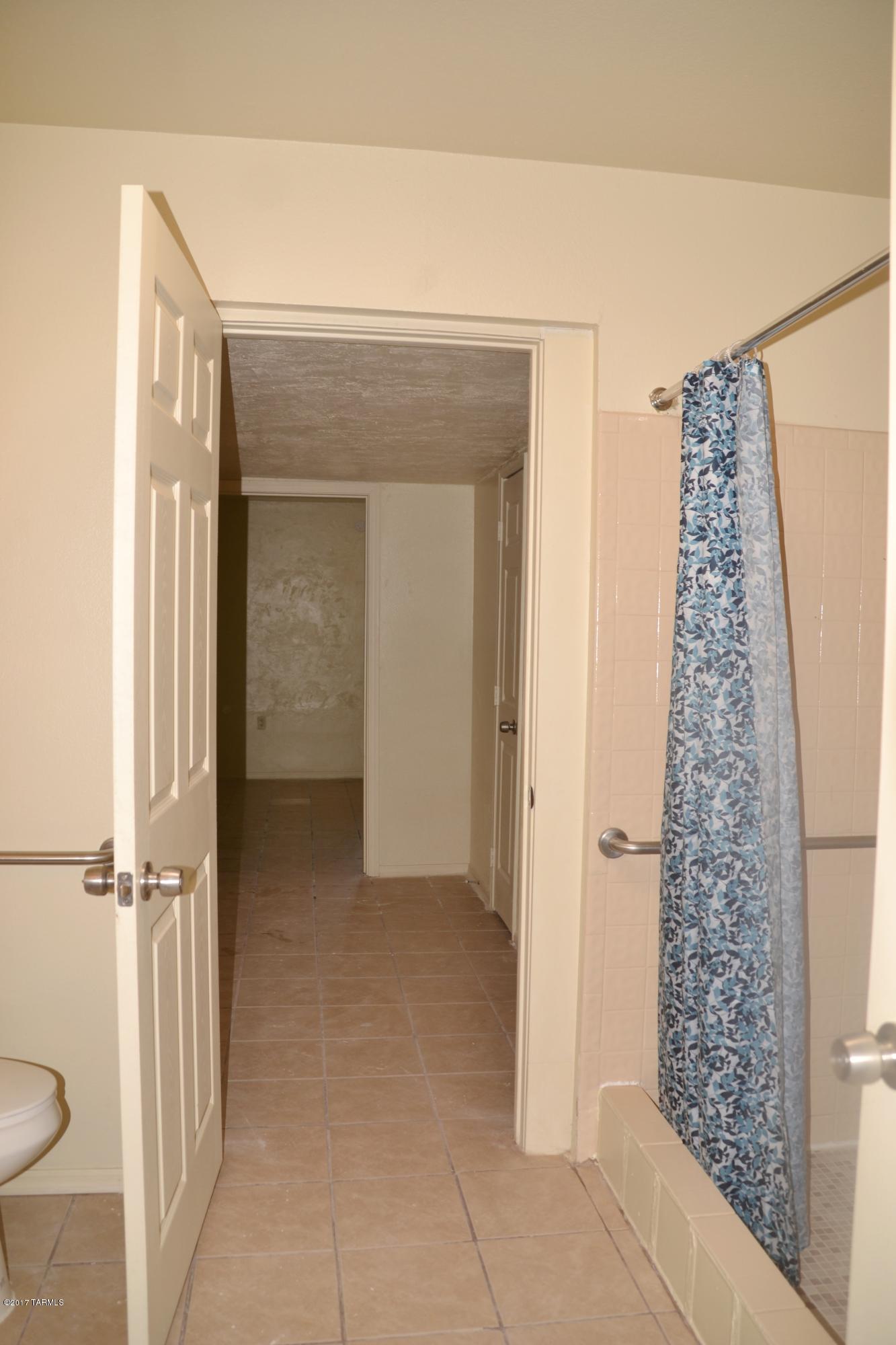 El Rio Townhomes (1-11) - Residential