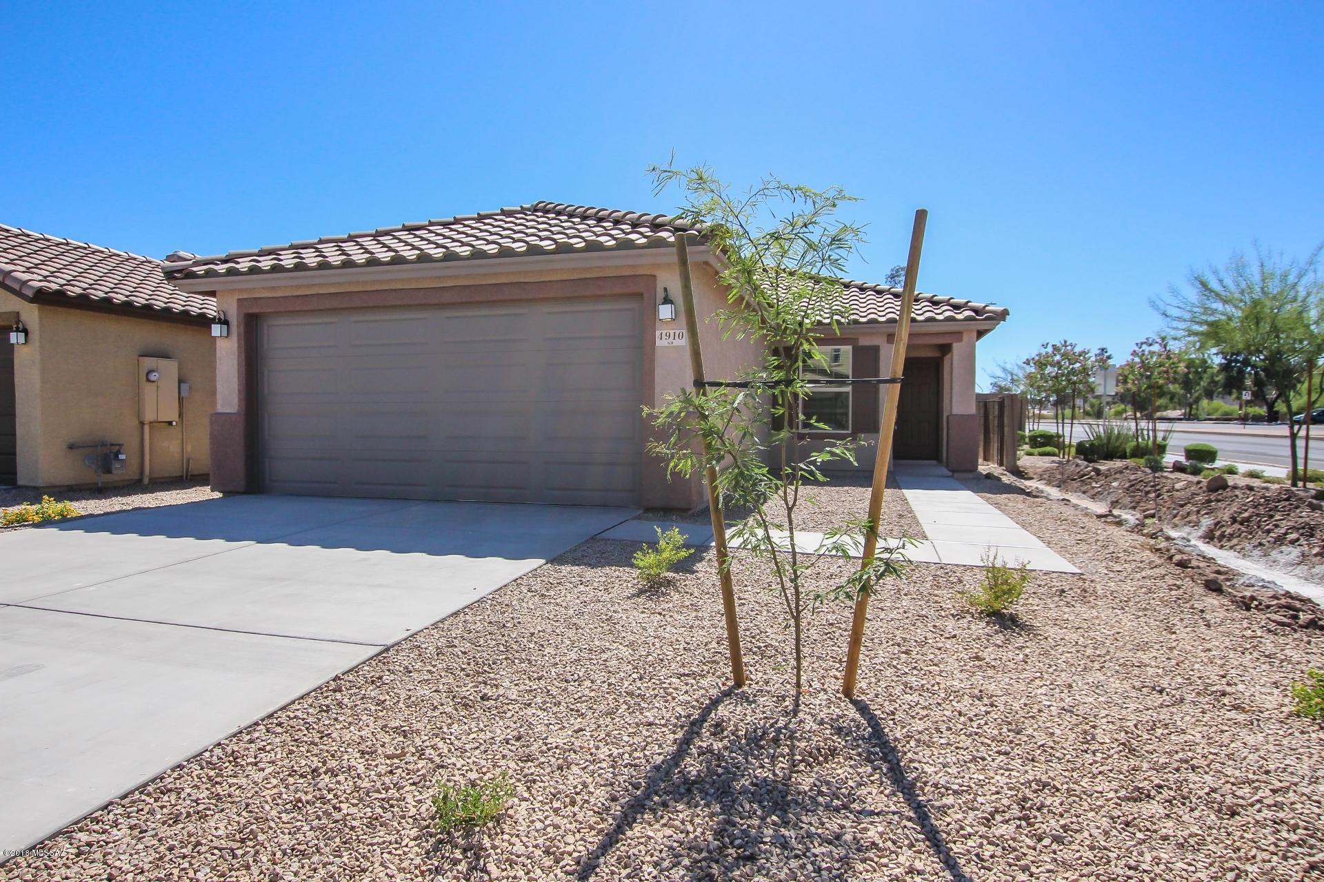Oakmore At Midvale (1-65) - Residential