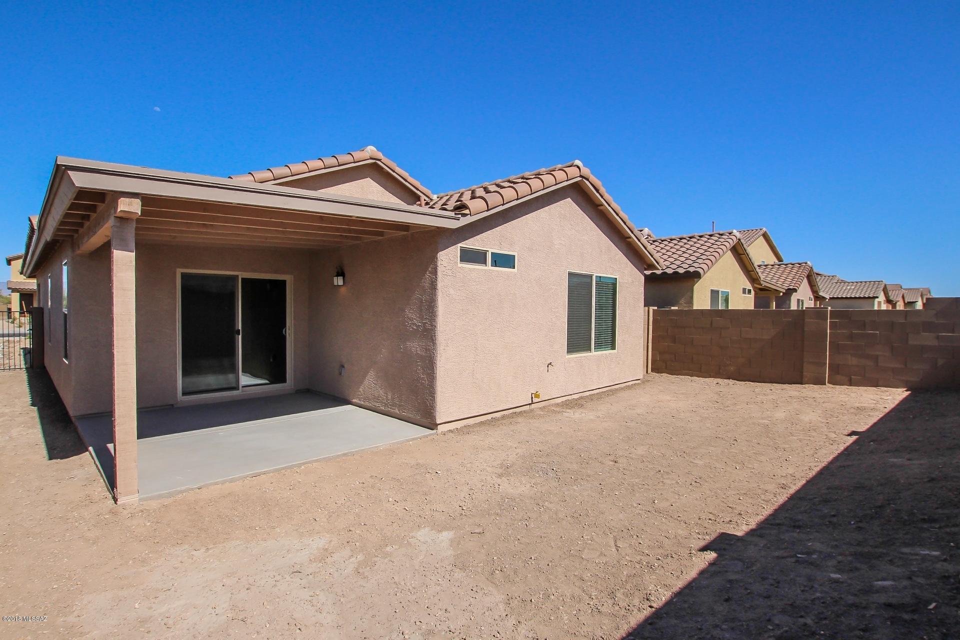 Oakmore At Midvale (1-65) - Residential