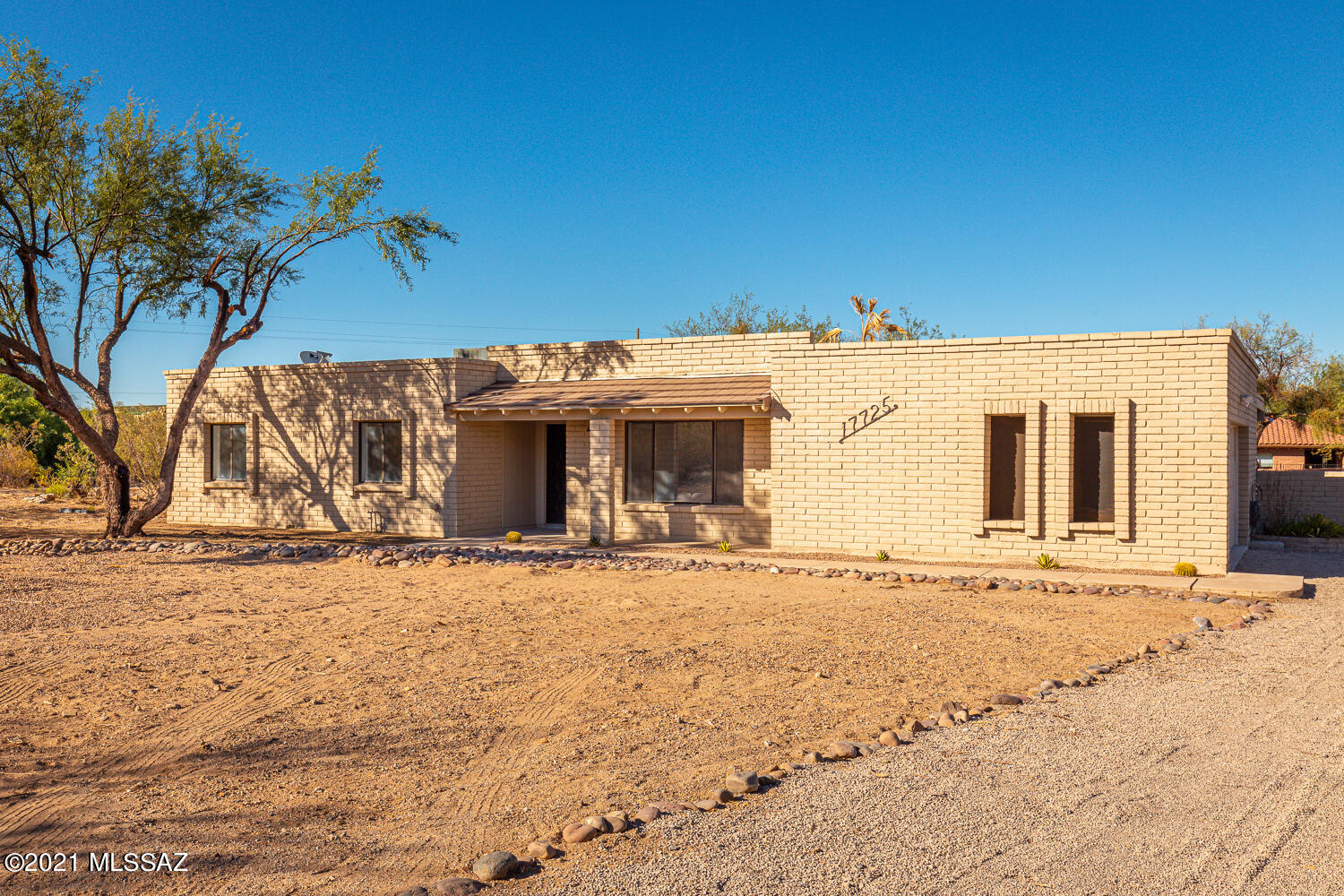 Valle Verde Del Norte (1-100) - Residential
