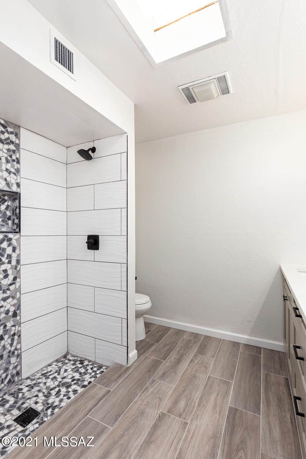 Valle Verde Del Norte (1-100) - Residential
