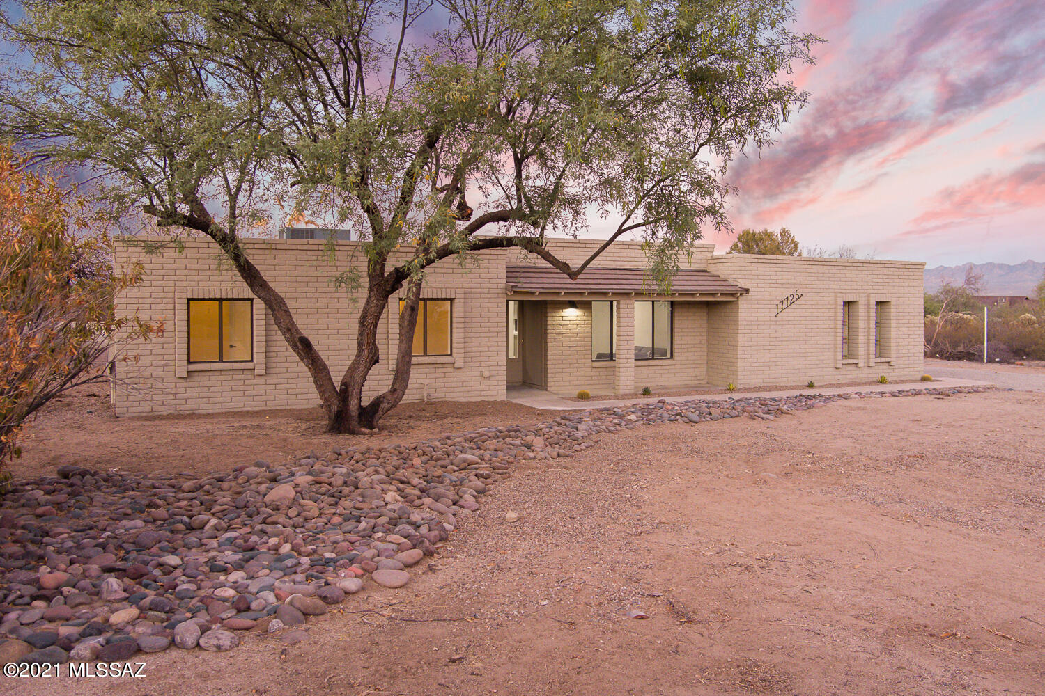 Valle Verde Del Norte (1-100) - Residential