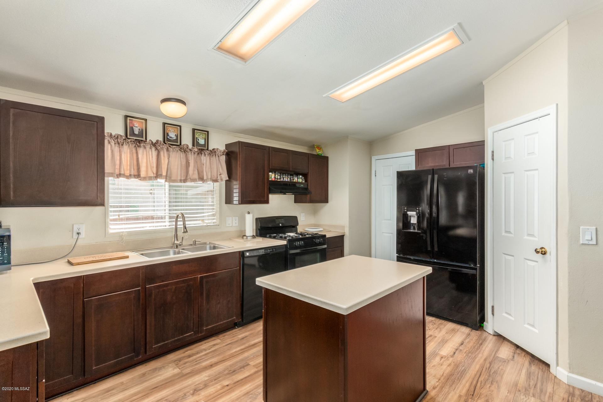 Window Rock East (1-119) - Residential