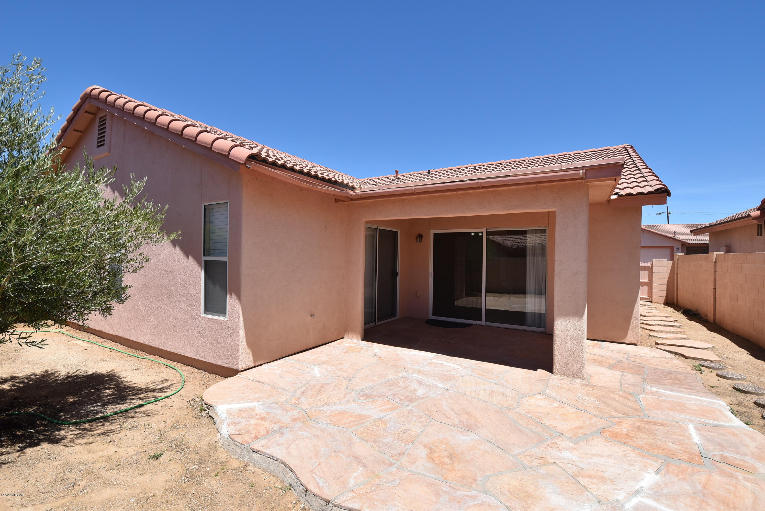 North Ranch (1-187) - Residential Lease