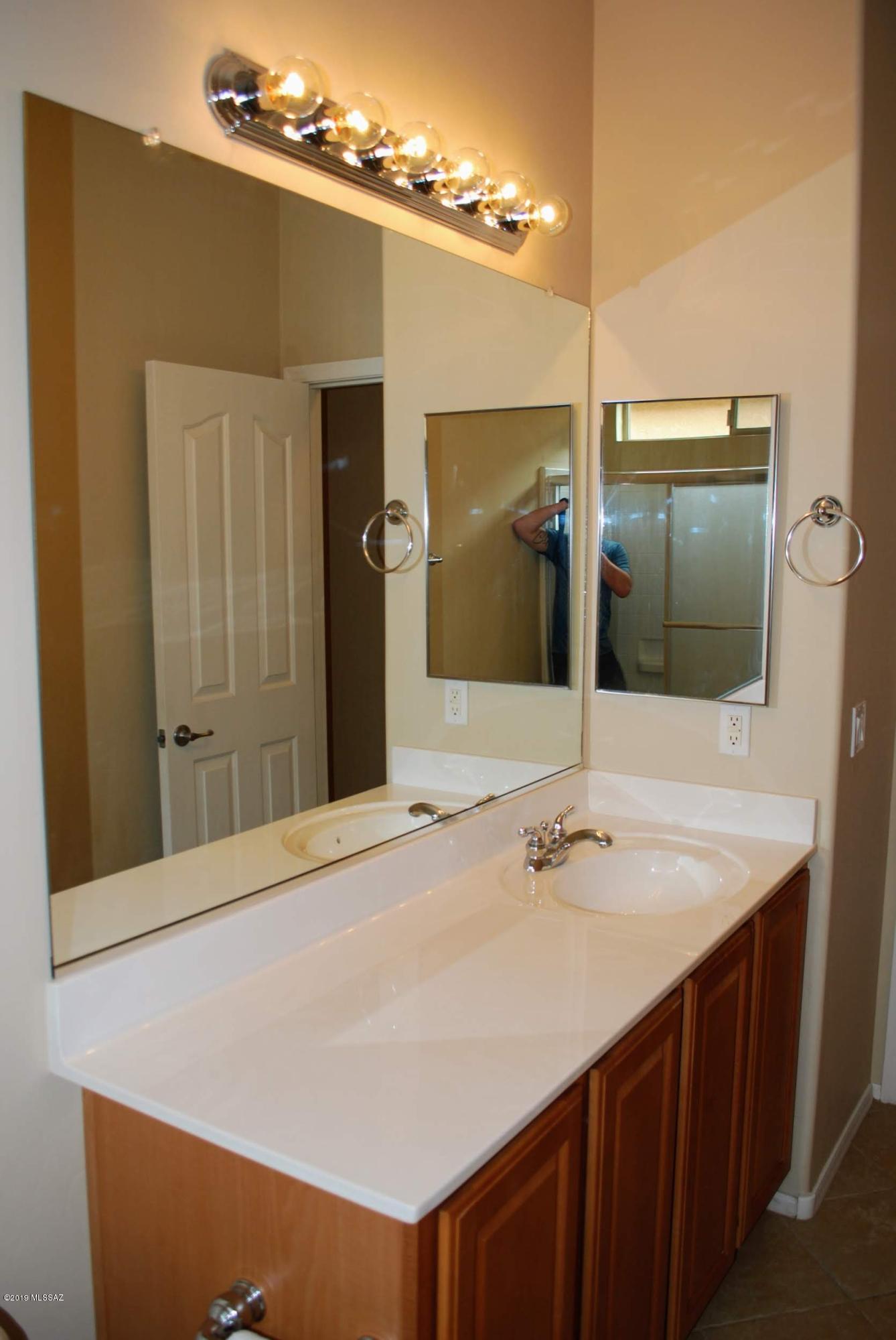 Rancho Resort Phase 111 (1-205) - Residential Lease