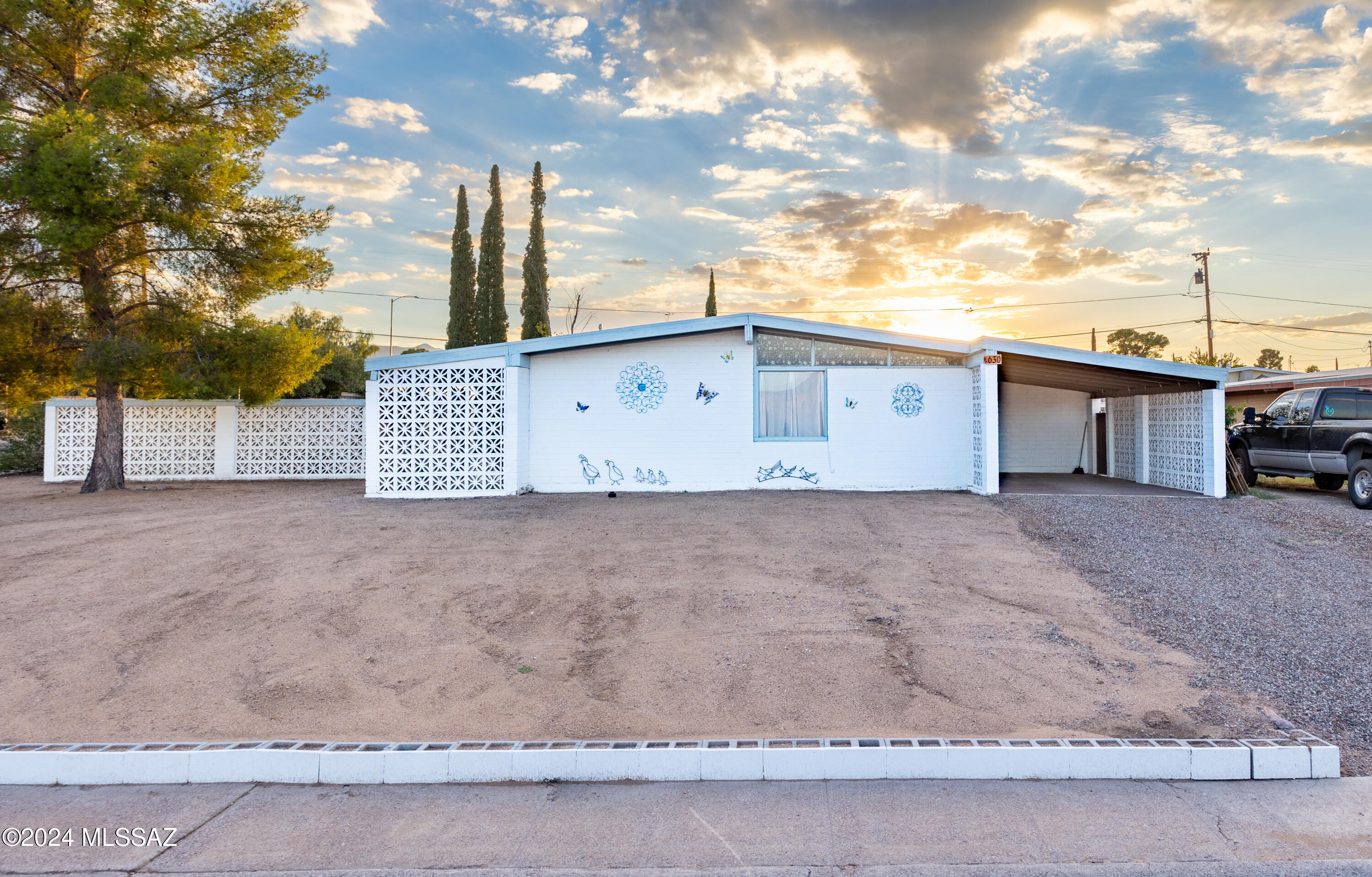 This charming mid-century home sits on a corner lot and offers the perfect blend of comfort and style. With its spacious layout, you'll have room to move throughout the 3 bedroom, 1 bath home. Step into the large backyard that's beautifully manicured and provides ample space for relaxation or challenge your family and friends to a game of horseshoes! 

New updates include:
Sewer relined in 2020,
New Evaporative Cooler in 2023,
New furnace 2021,
New water heater 2019