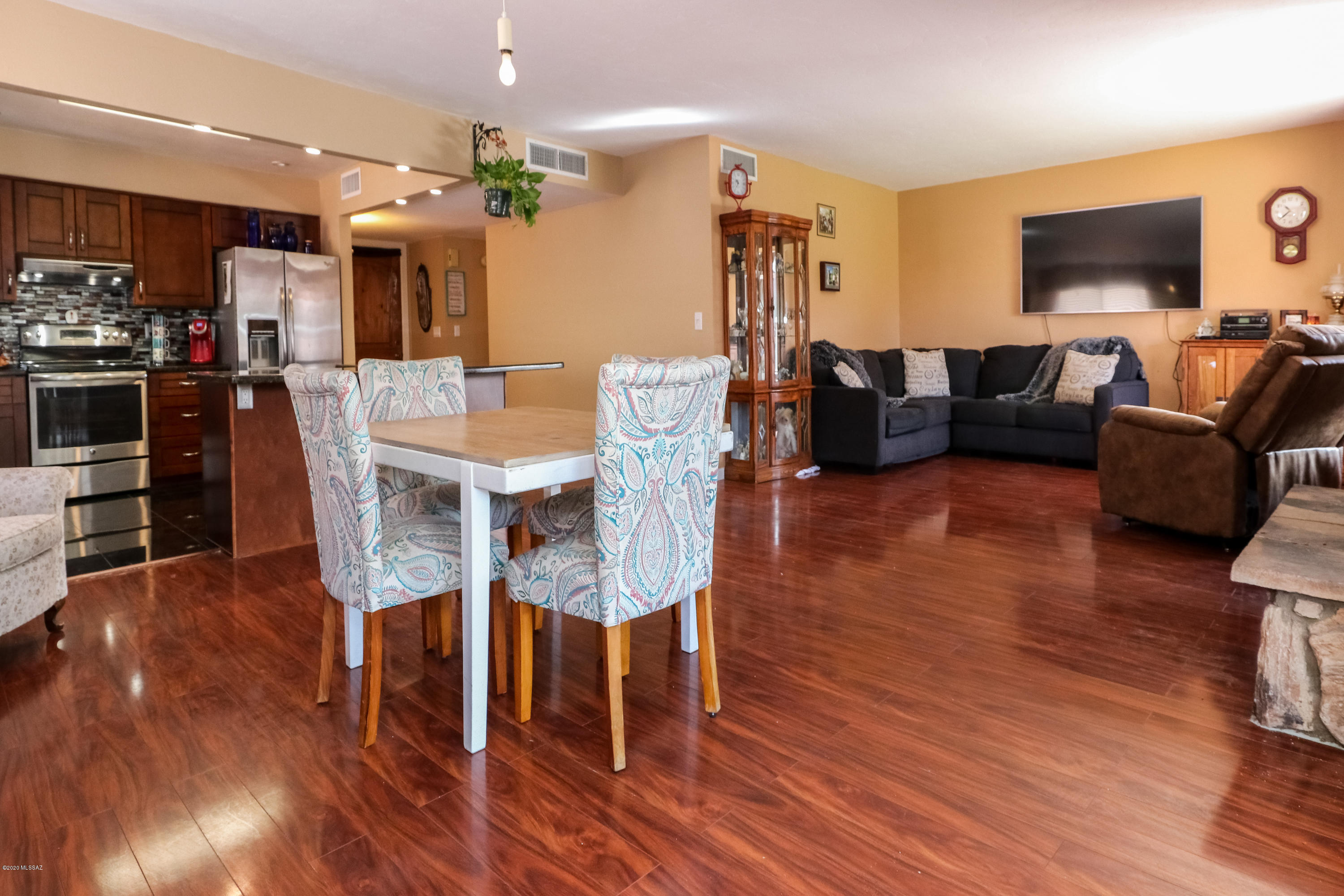 Tiffany Place (1-48) - Residential