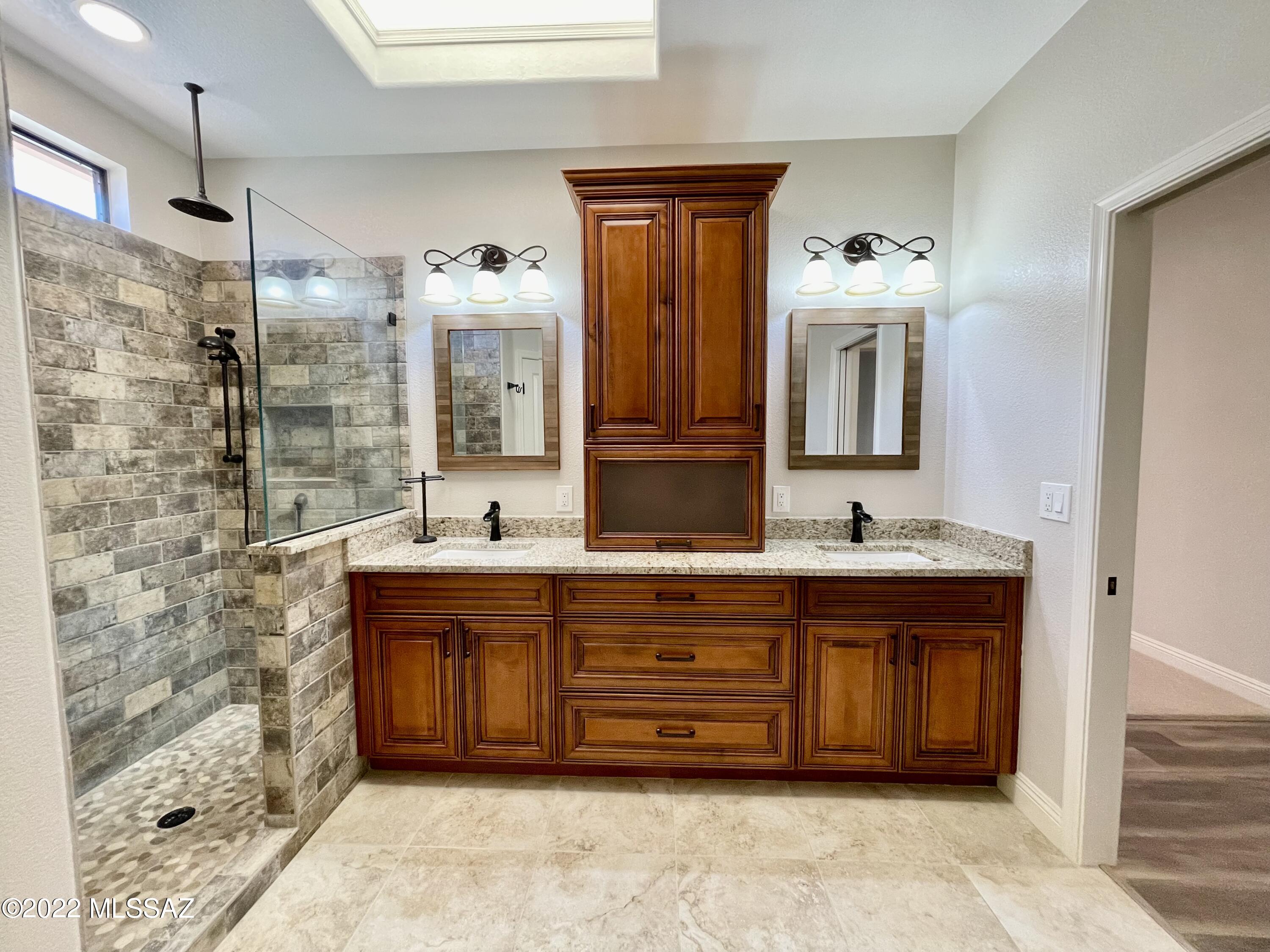 Saddlebrooke - Residential Lease
