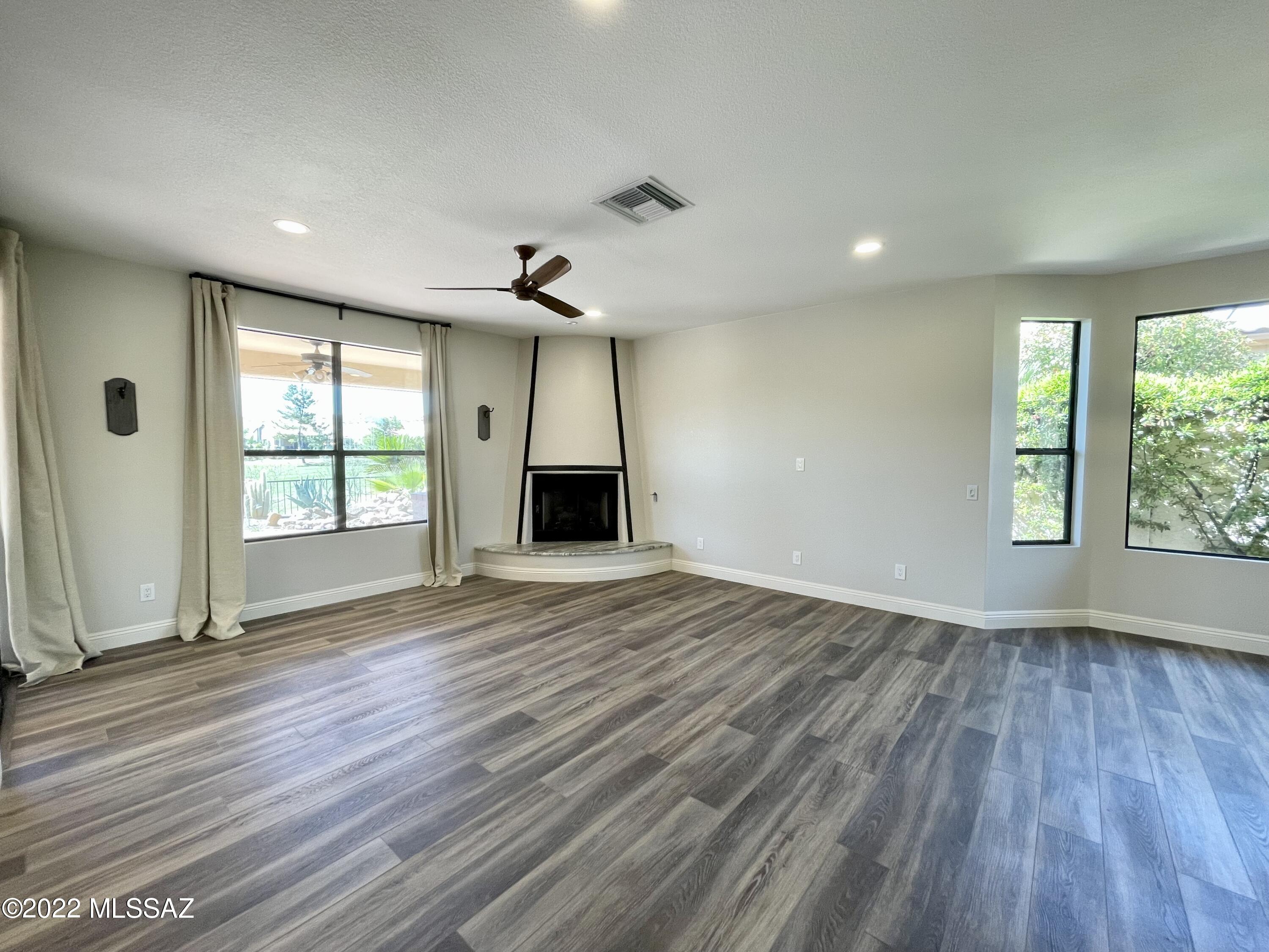 Saddlebrooke - Residential Lease