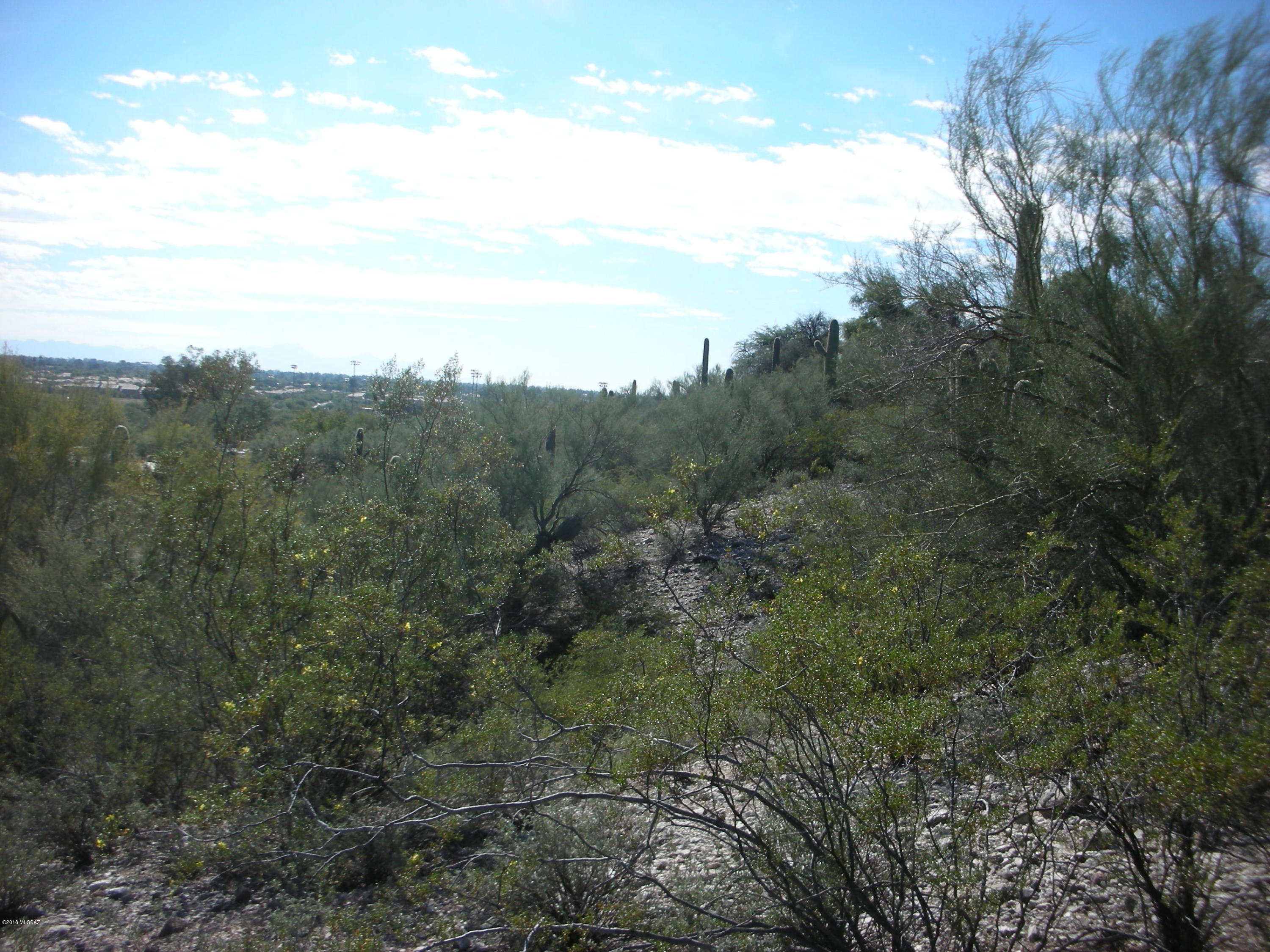 San Simeon II (1-6) - Land