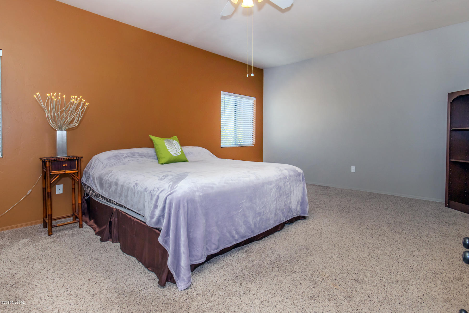 Black Horse (1-411) - Residential