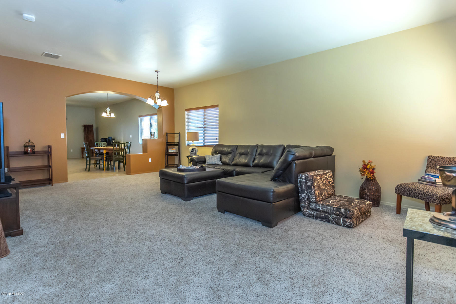 Black Horse (1-411) - Residential