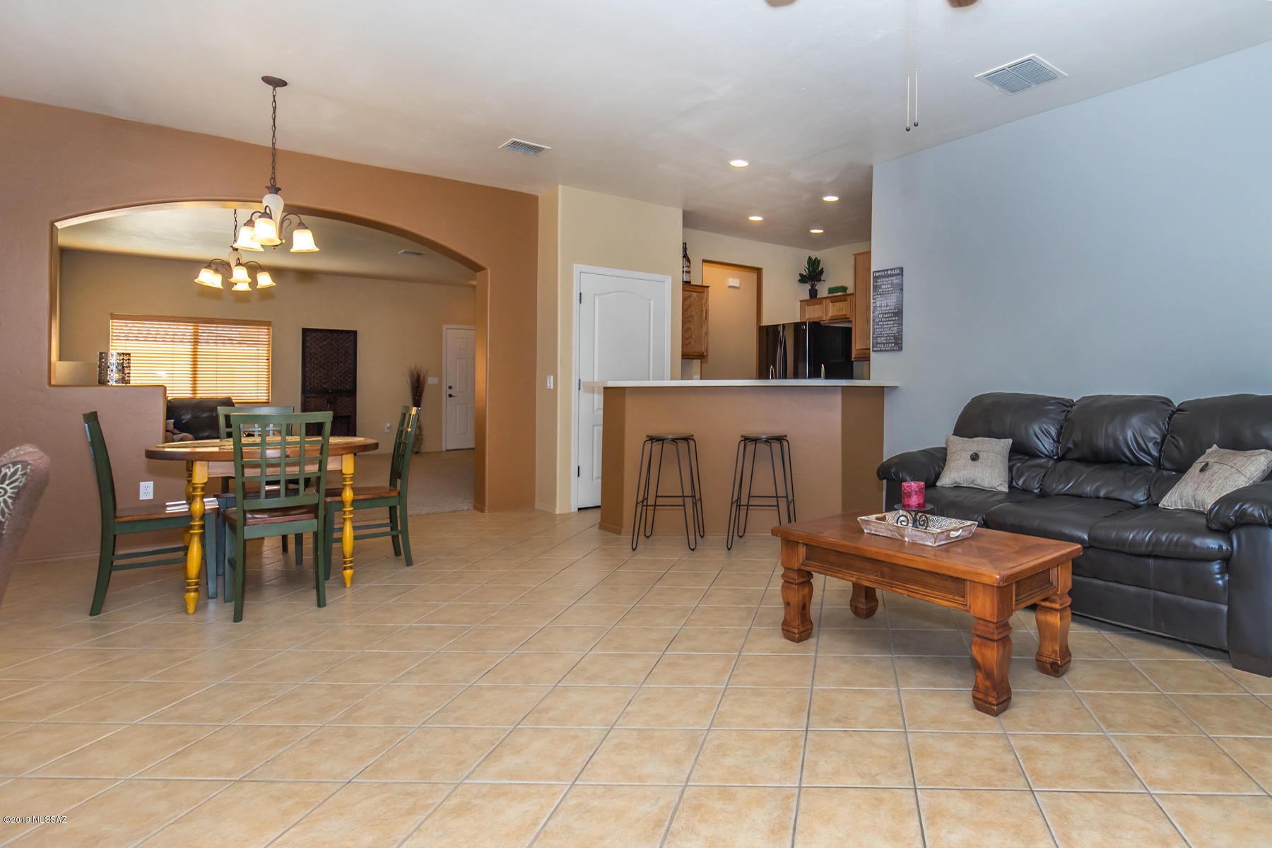 Black Horse (1-411) - Residential