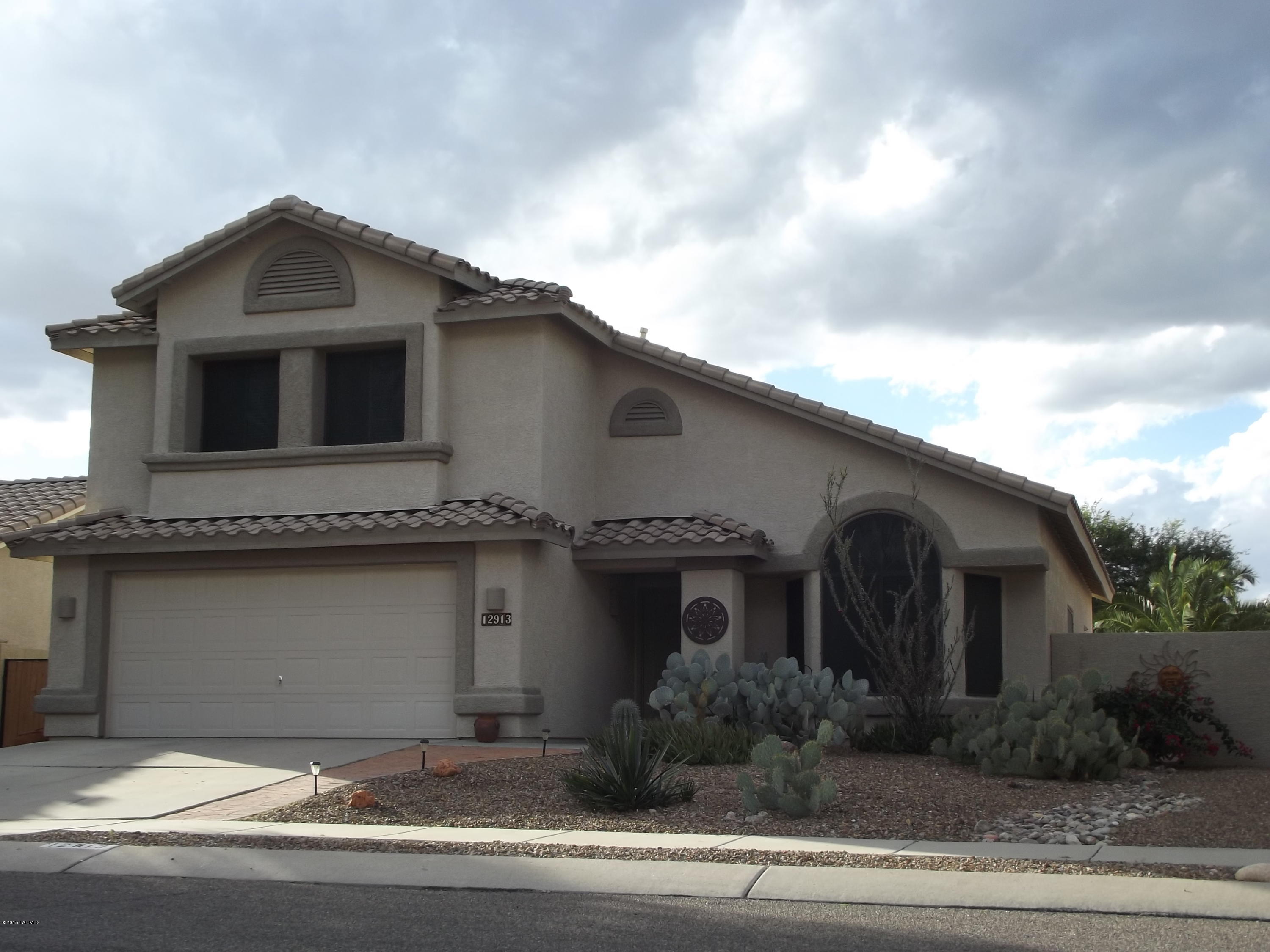 Vistoso Beauty With Sparkling Pool! Impeccably Maintained, Great Location, Needs Nothing, Move Right In! This Lovely Home is Bright, has an Open Floor Plan, with Awesome Mountain Views. Features 4 Bedrooms, 3 Baths and an office/Bonus Room. Tastefully decorated with 18 inch Tile Throughout.