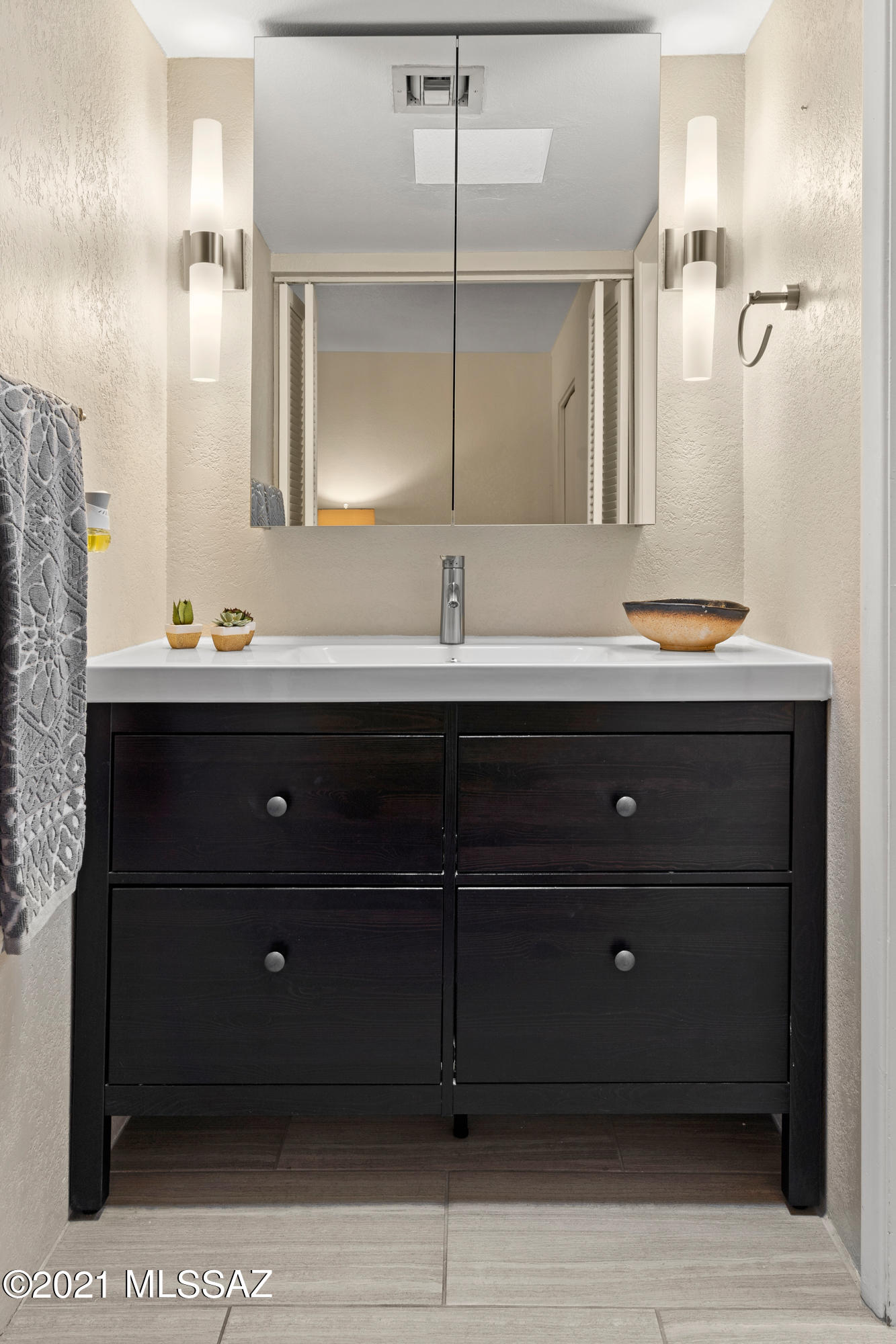 East Elm Place Townhomes (1-10) - Residential