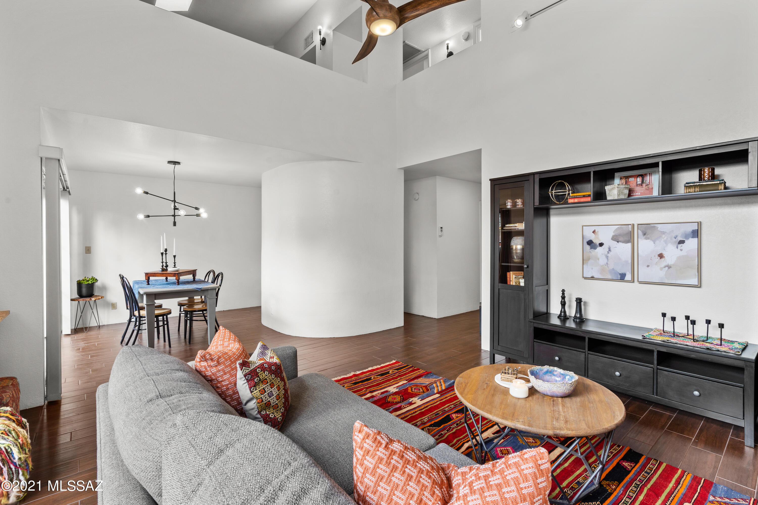 East Elm Place Townhomes (1-10) - Residential