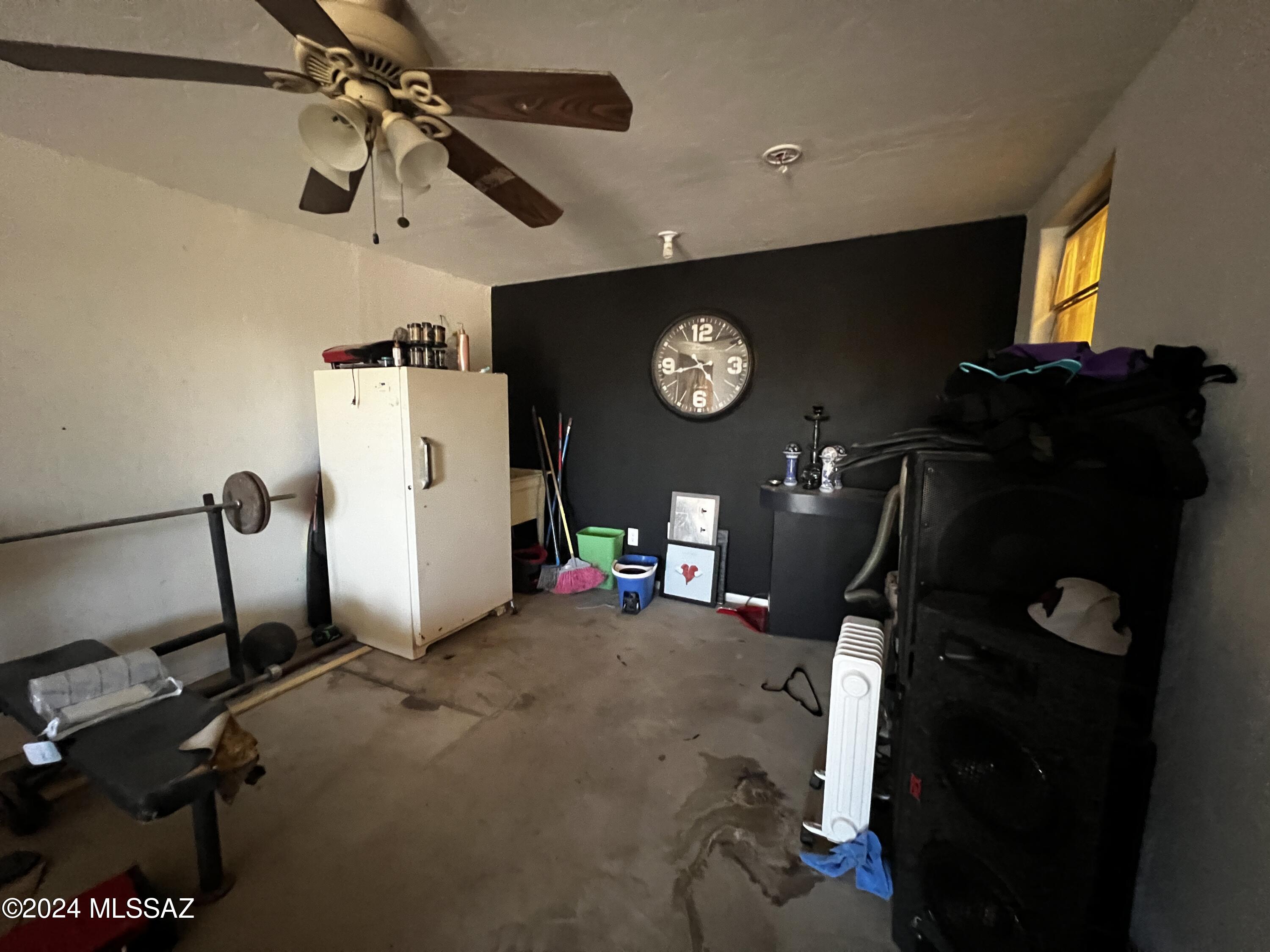 Unsubdivided - Residential