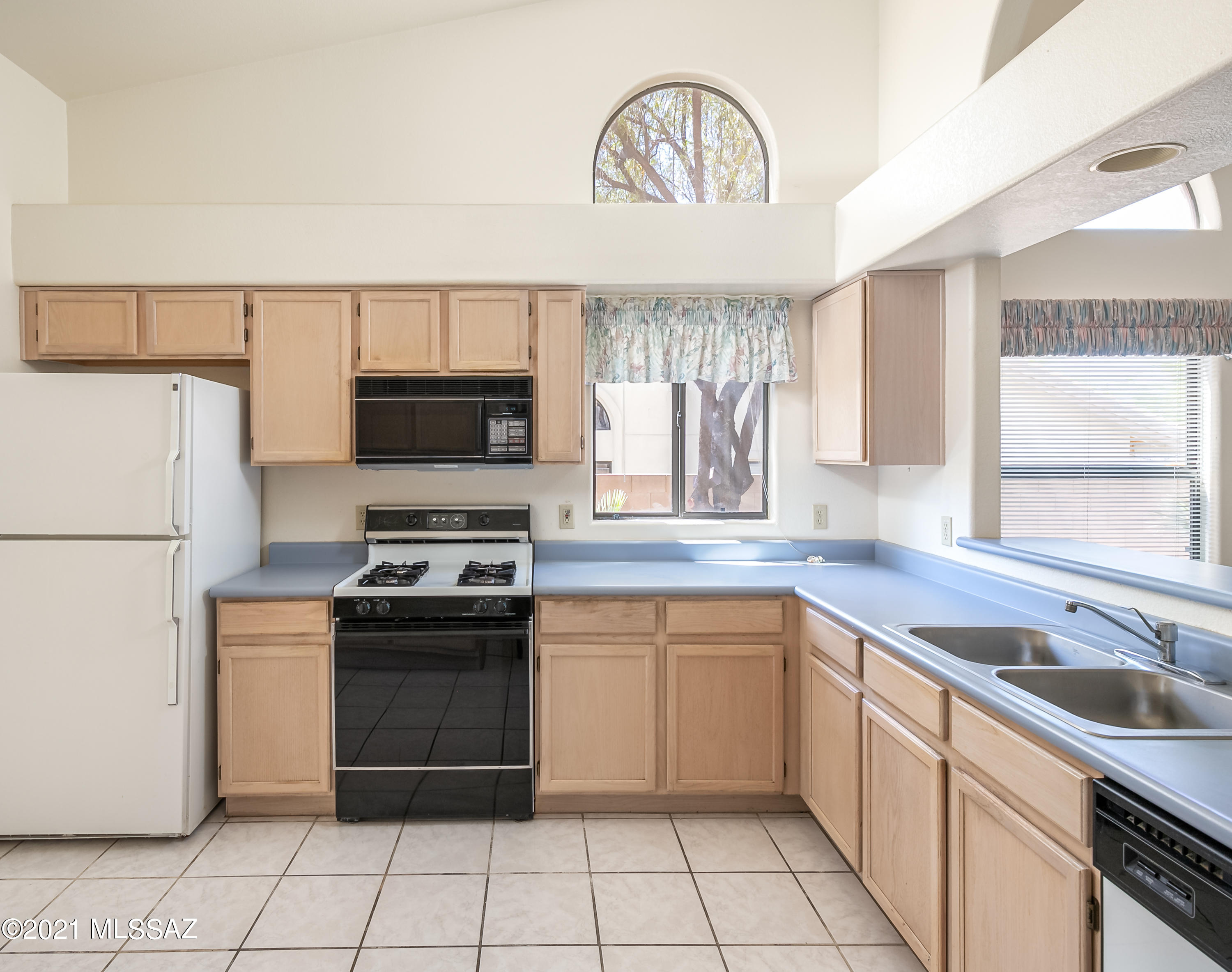 Catalina Shadows(1-169) - Residential