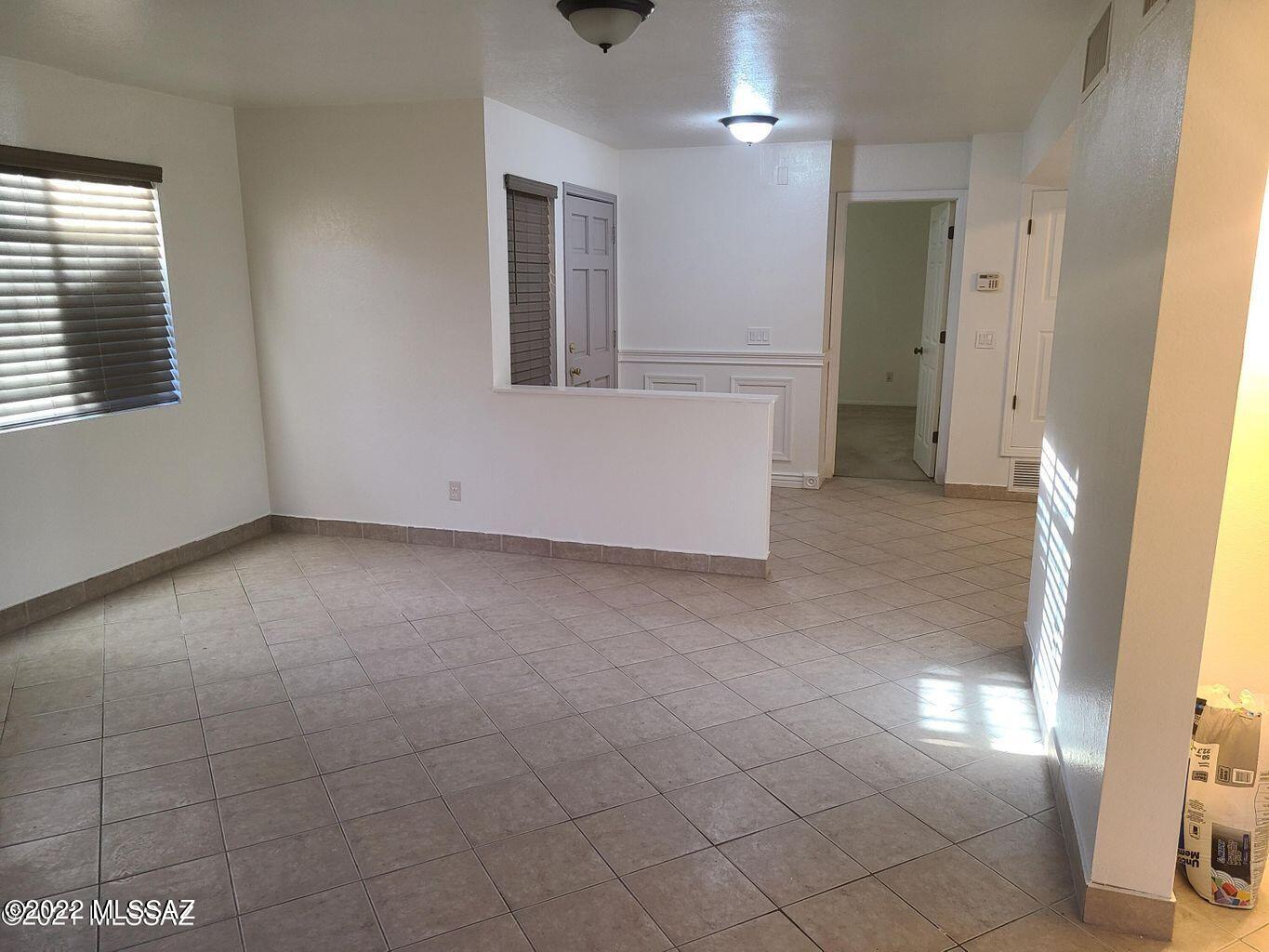Las Casas Bellas Condo (1-44) - Residential Lease