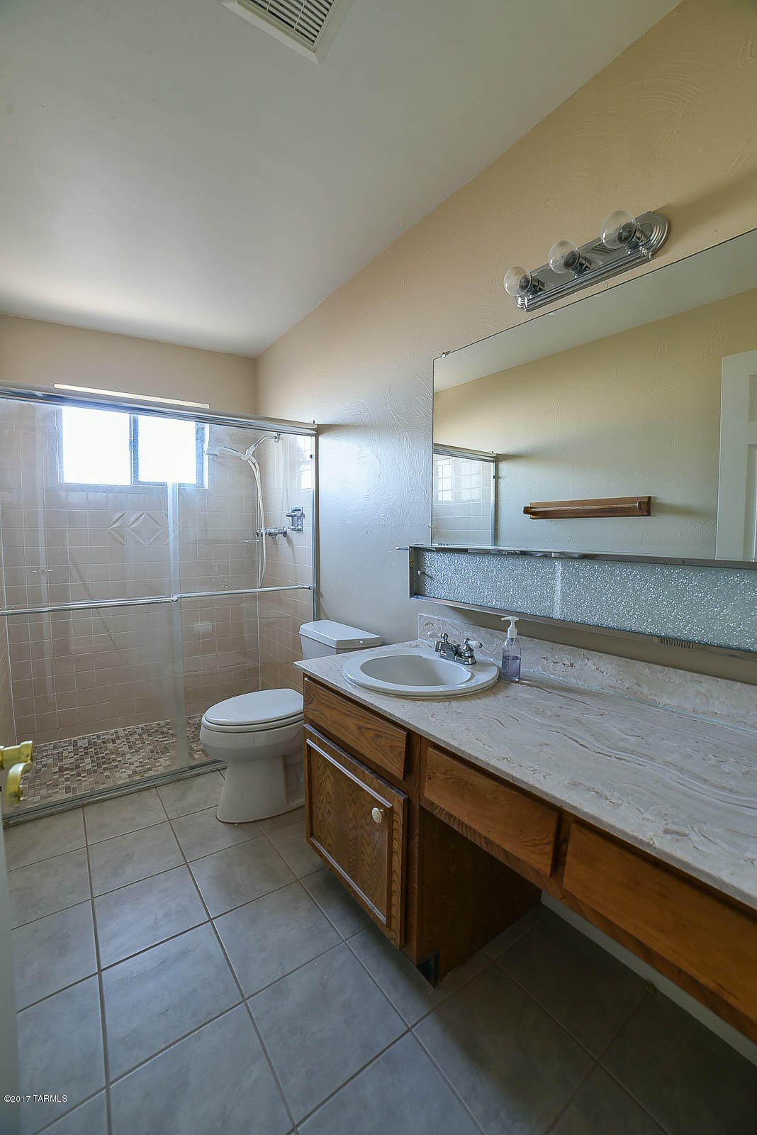 Eastern Hills (15-27) BLK 7,(1-16) BLK 8,(1-4,58-72) BLK 9 - Residential