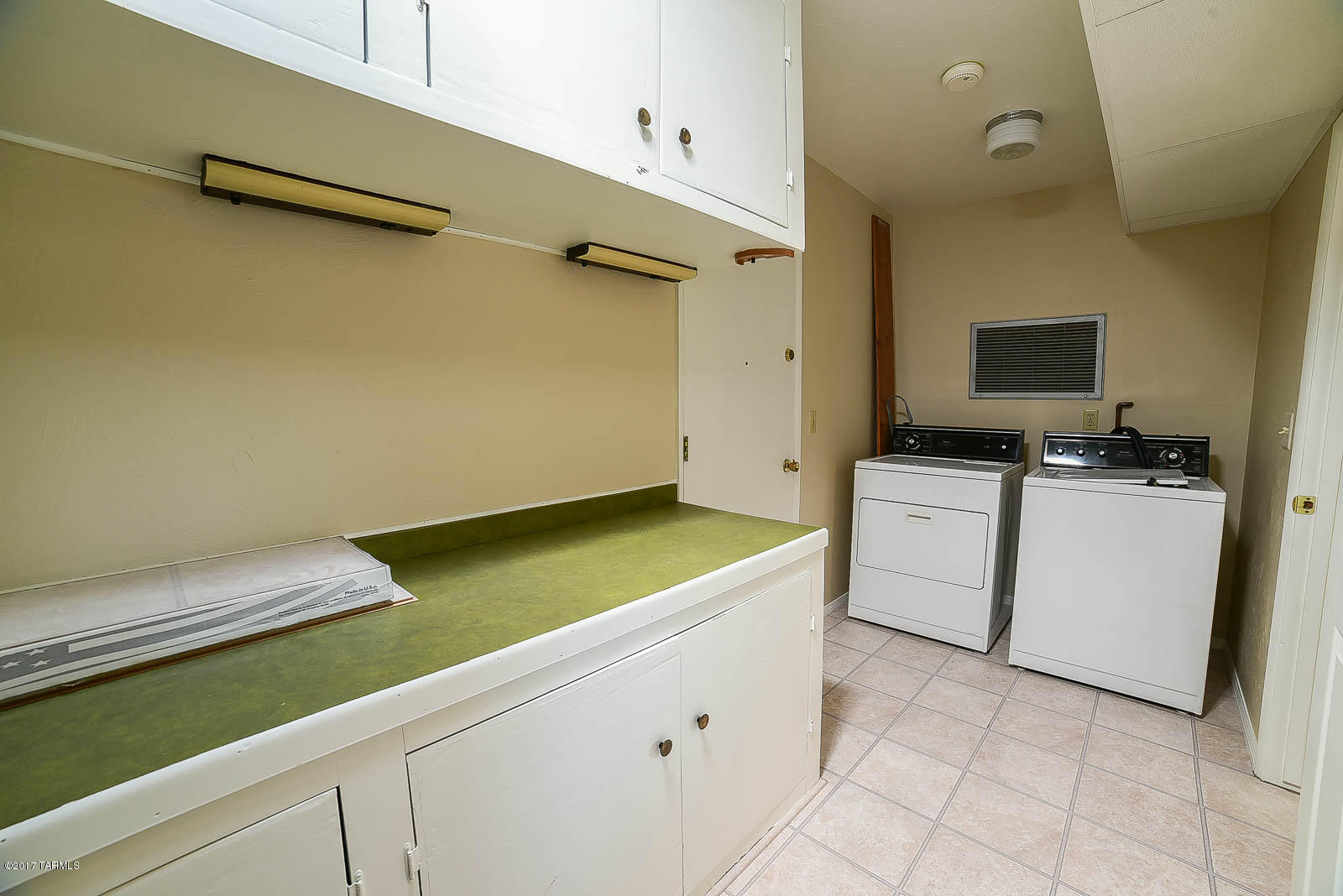Eastern Hills (15-27) BLK 7,(1-16) BLK 8,(1-4,58-72) BLK 9 - Residential