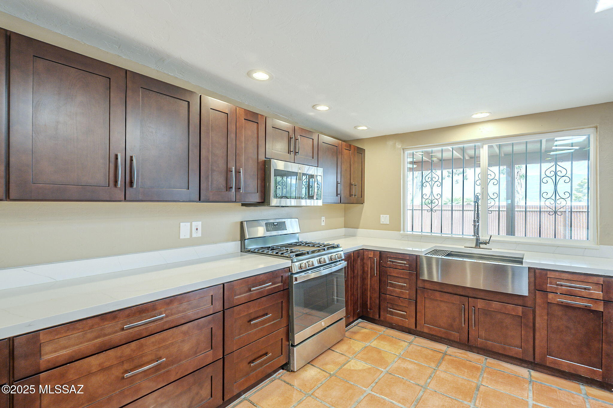 Eastern Hills (13-34) - Residential