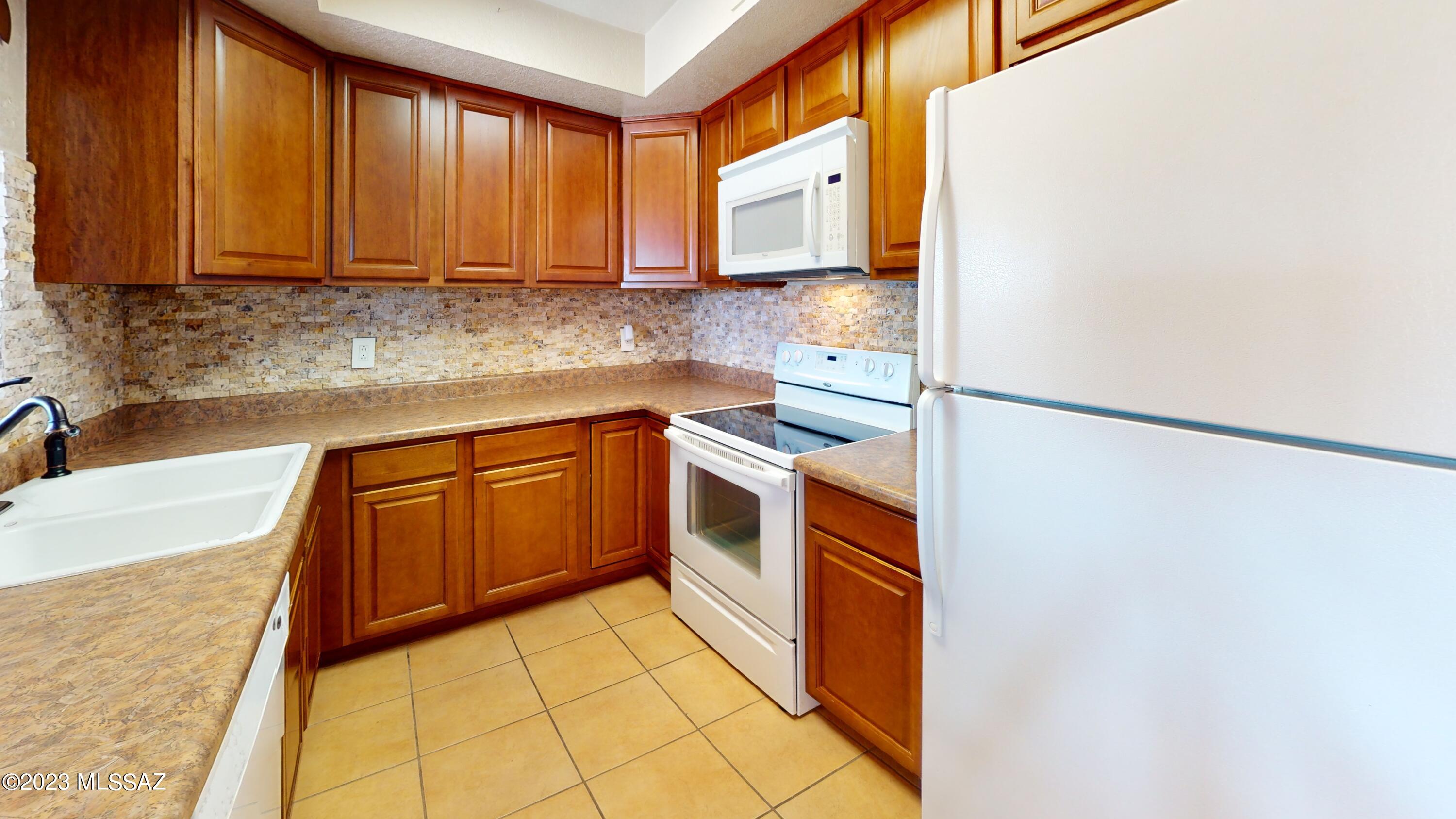 Green Valley Country Club North(1-145) - Residential
