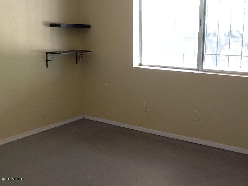 Twin Lakes (1-148) - Residential