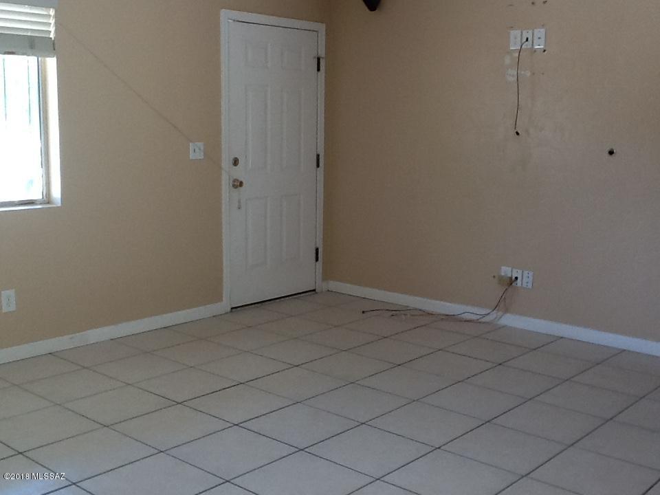Twin Lakes (1-148) - Residential