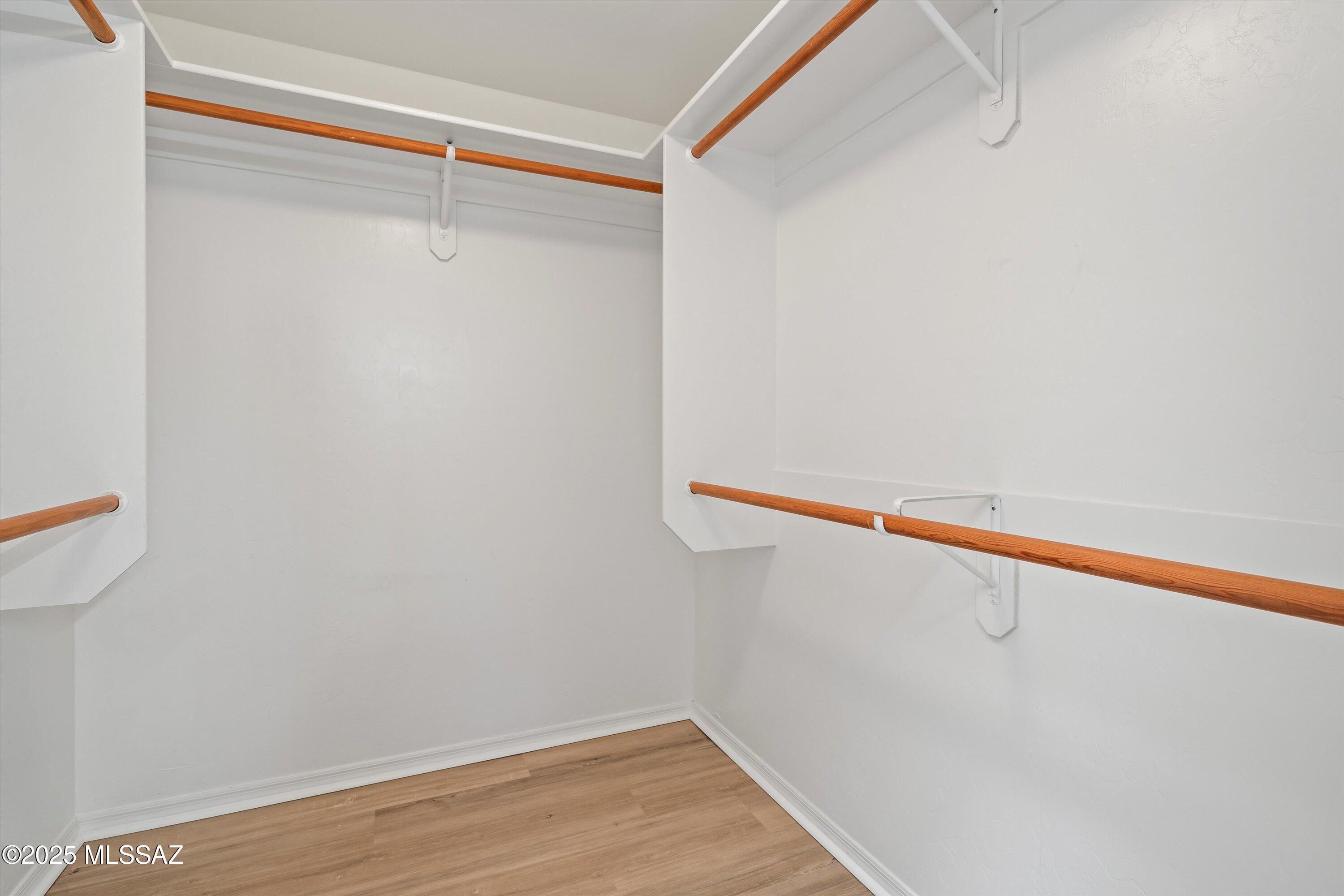 Colonia De Los Alamos (BK1-45) - Residential