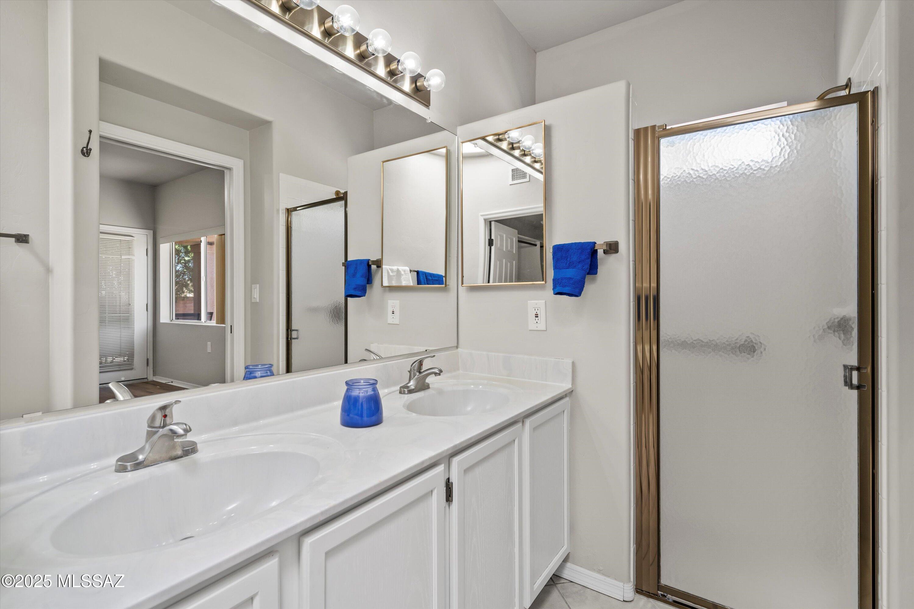 Colonia De Los Alamos (BK1-45) - Residential