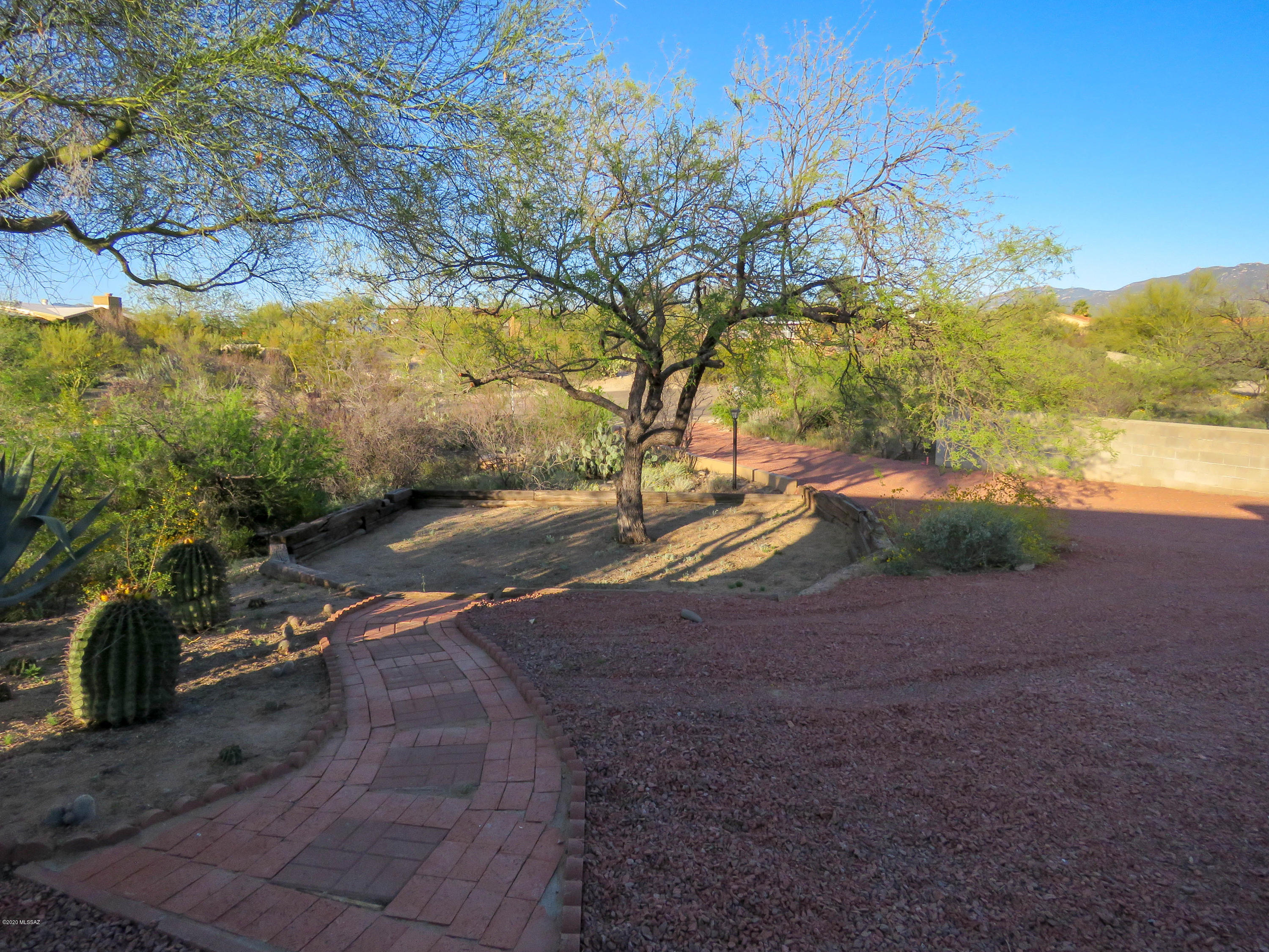 Rancho Del Este (129-148) - Residential