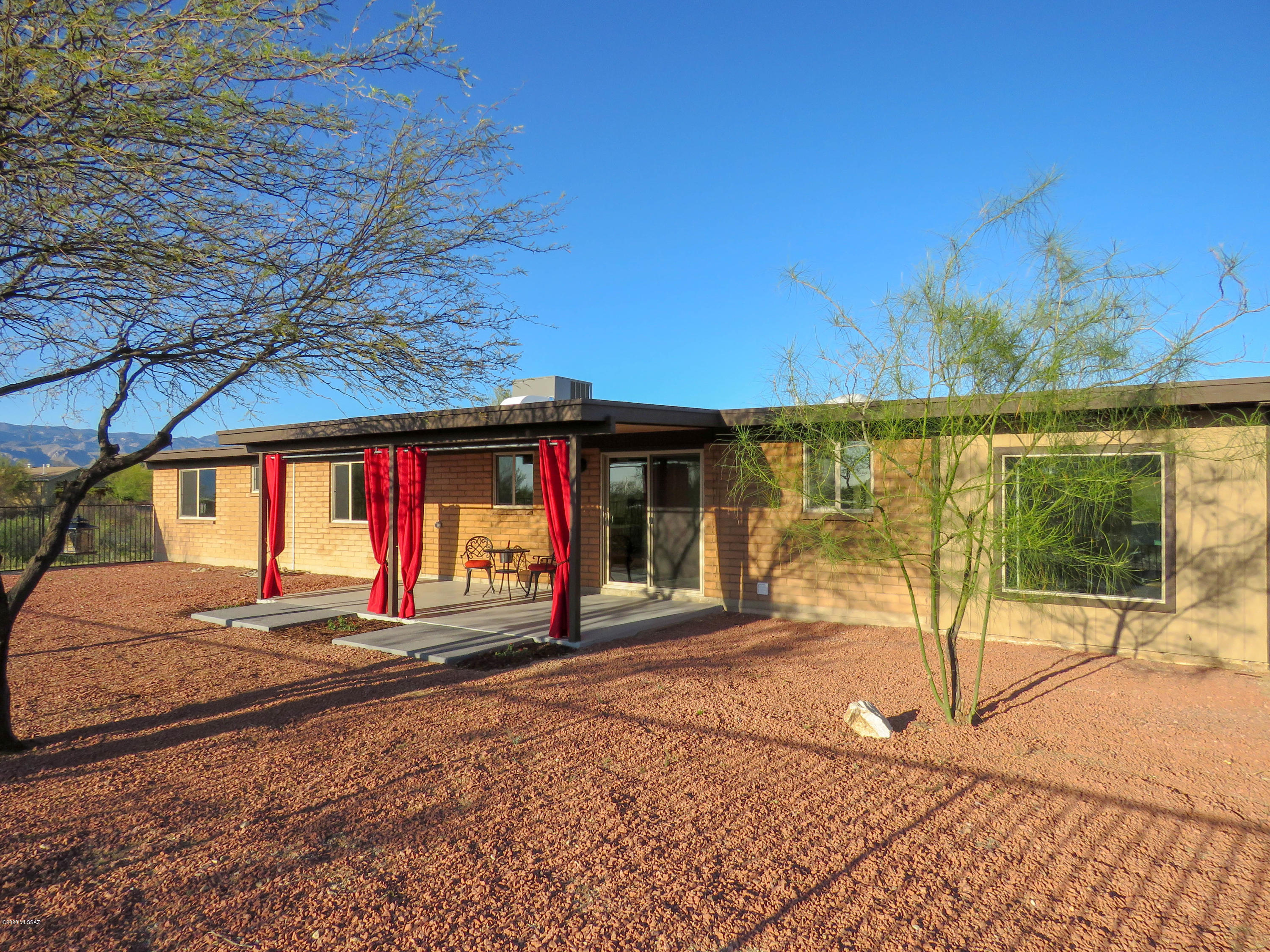 Rancho Del Este (129-148) - Residential