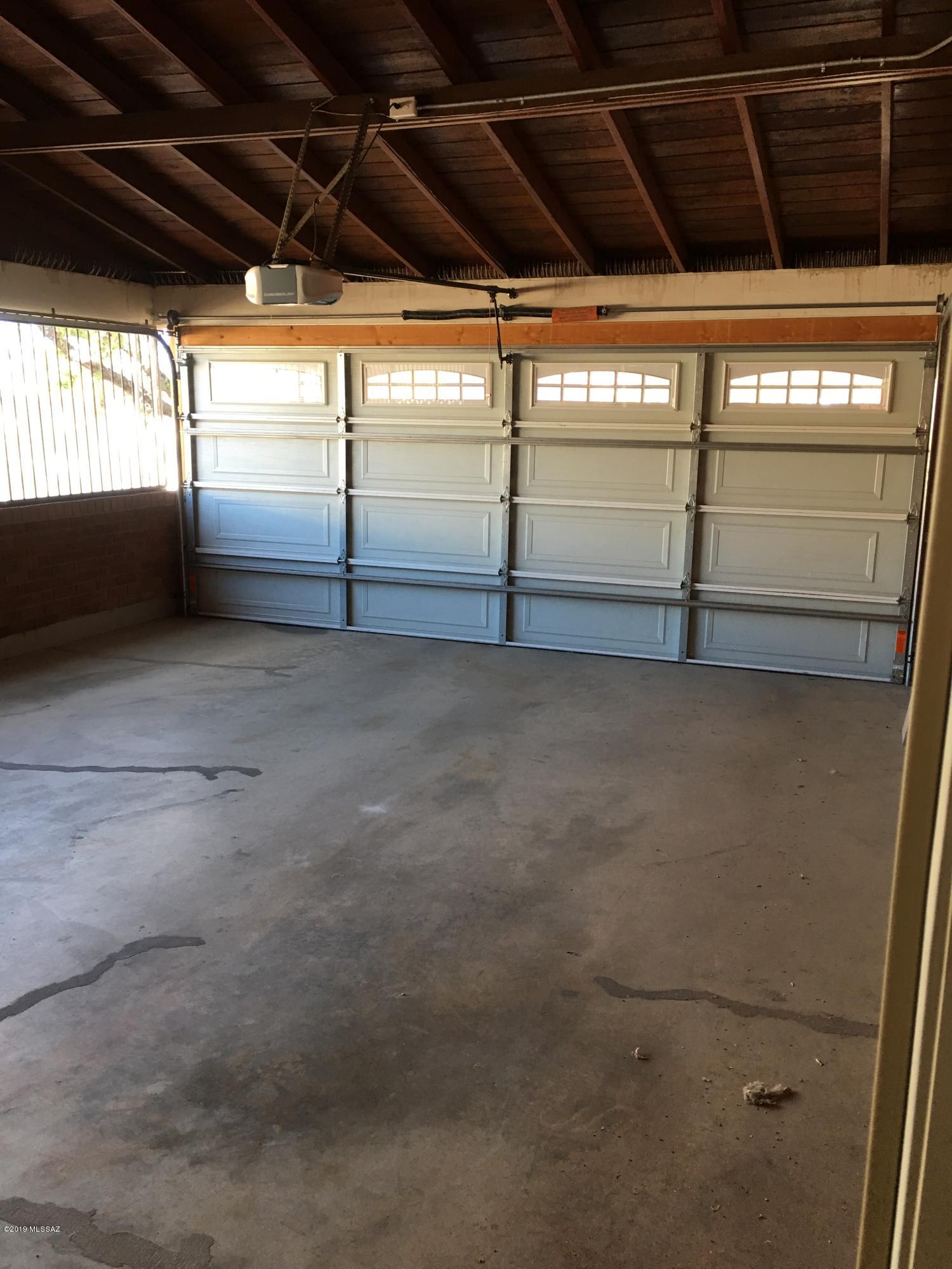 Crest View - Residential Lease