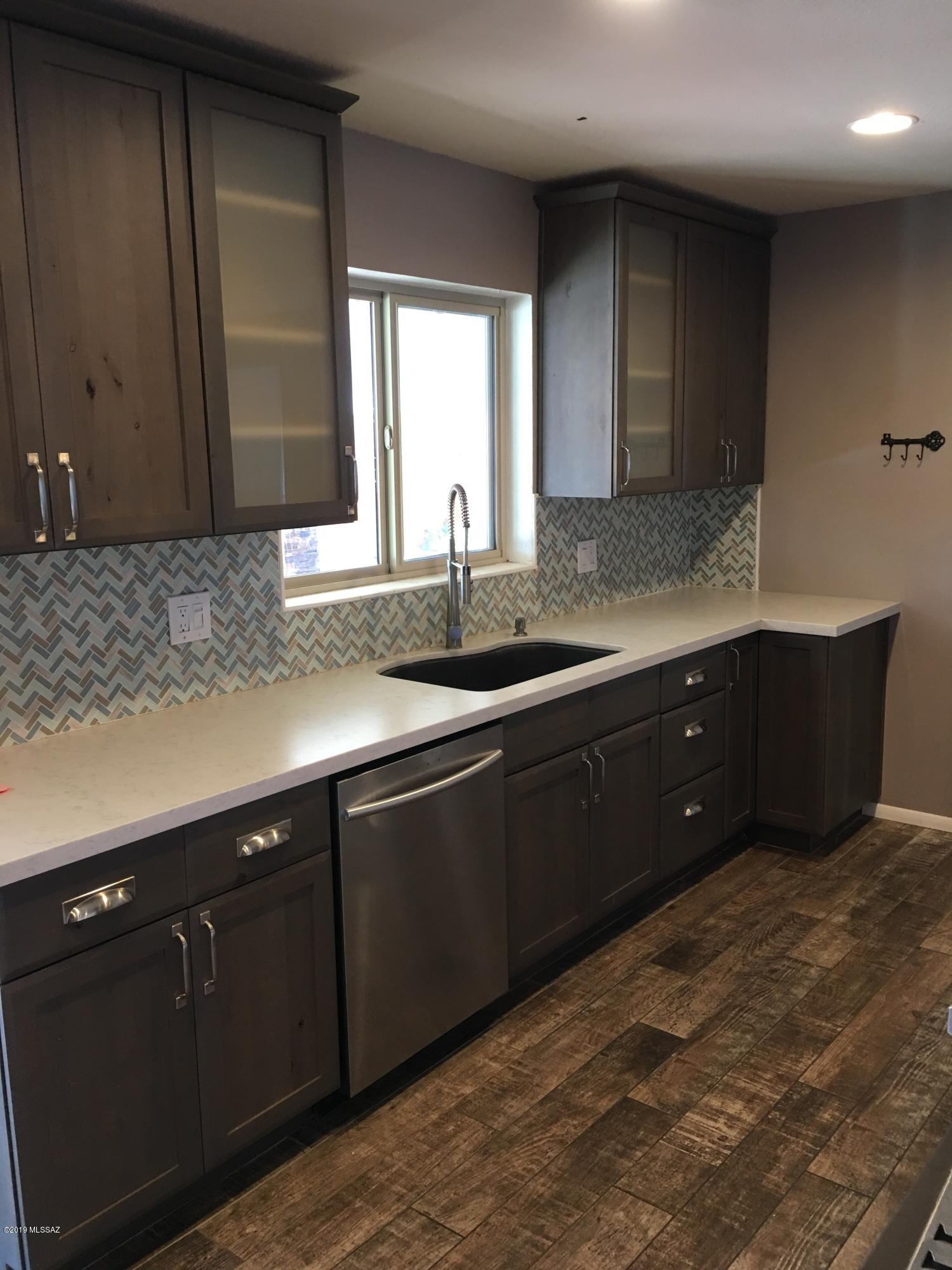 Crest View - Residential Lease
